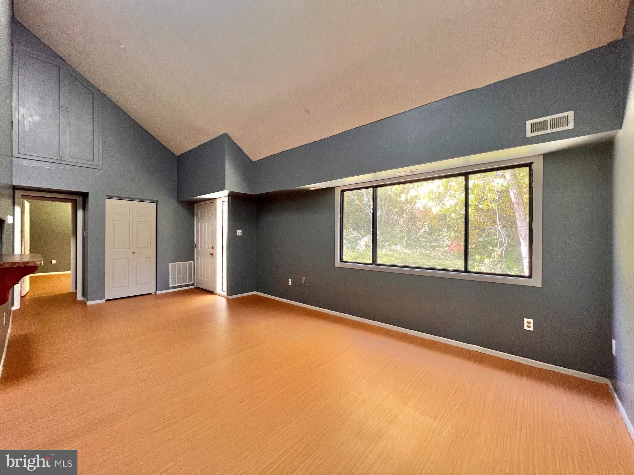 SUNRISE CONDOMINIUMS - Residential Lease