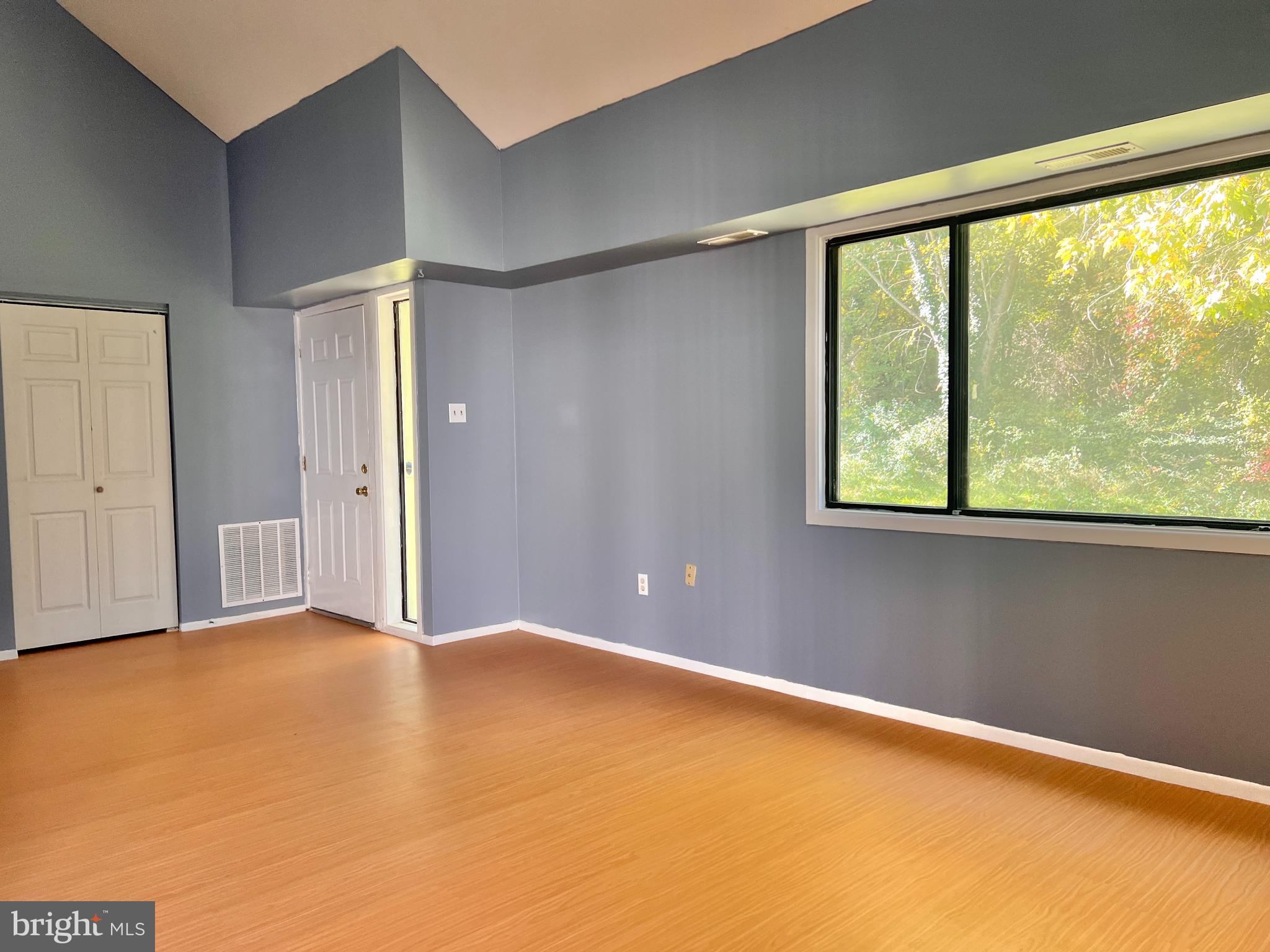 SUNRISE CONDOMINIUMS - Residential Lease