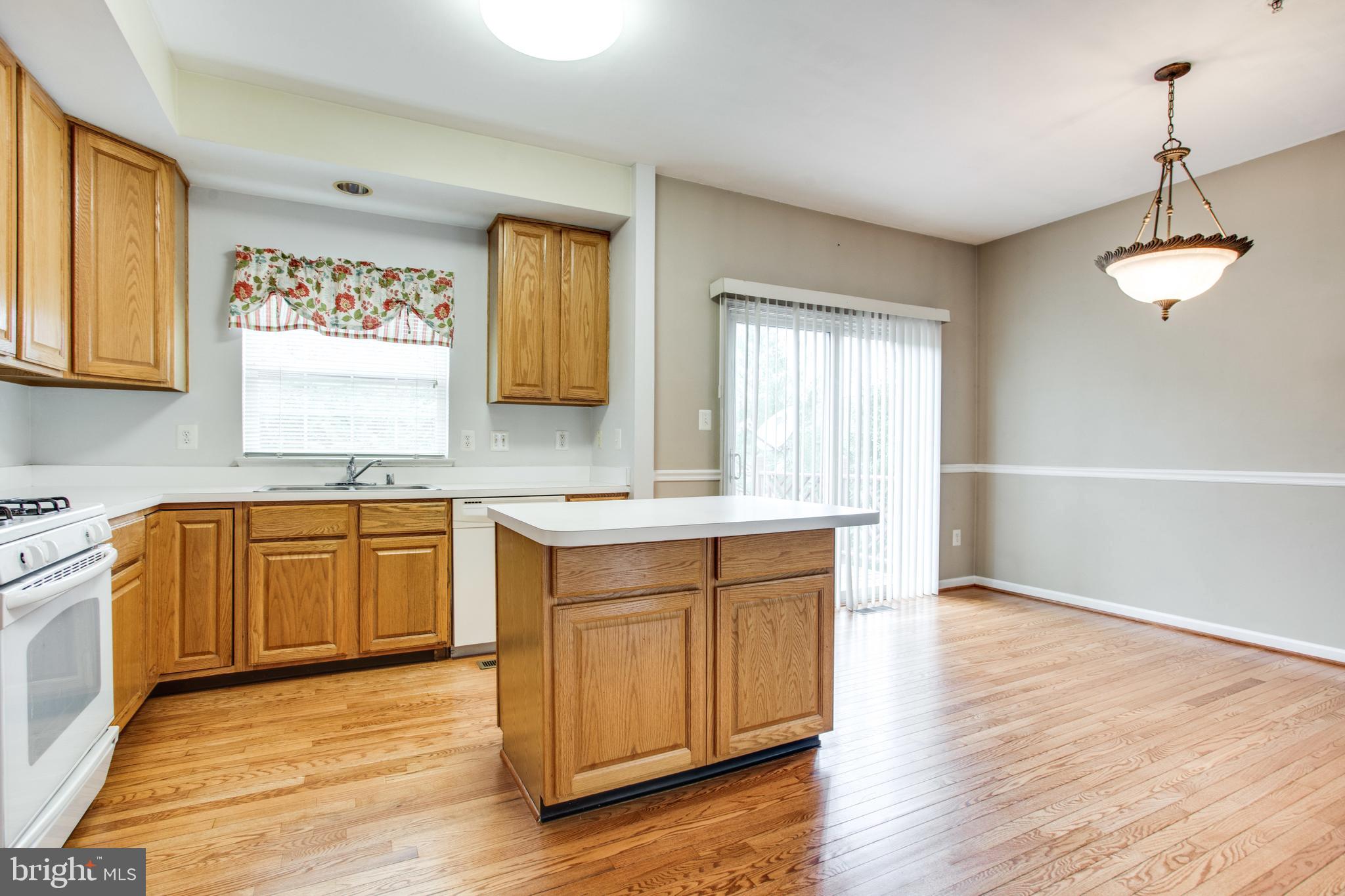 SPRING RIDGE - Residential