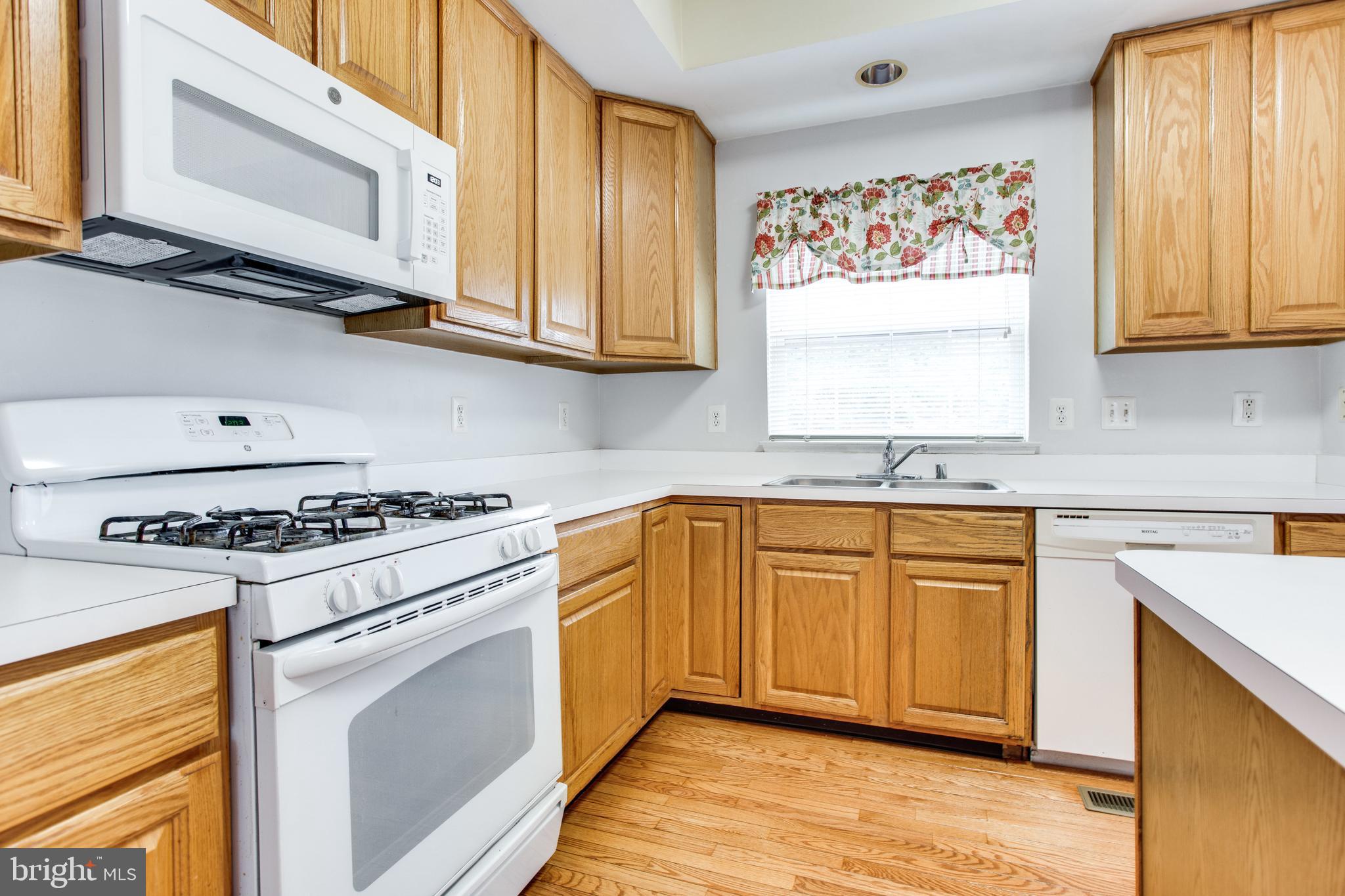 SPRING RIDGE - Residential