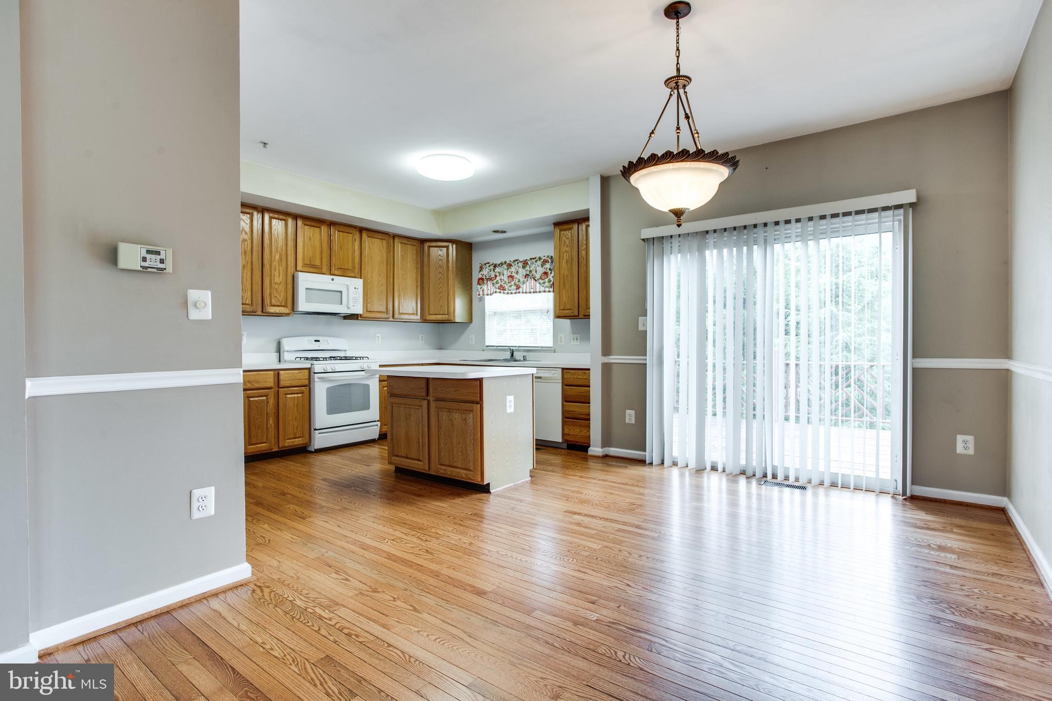 SPRING RIDGE - Residential