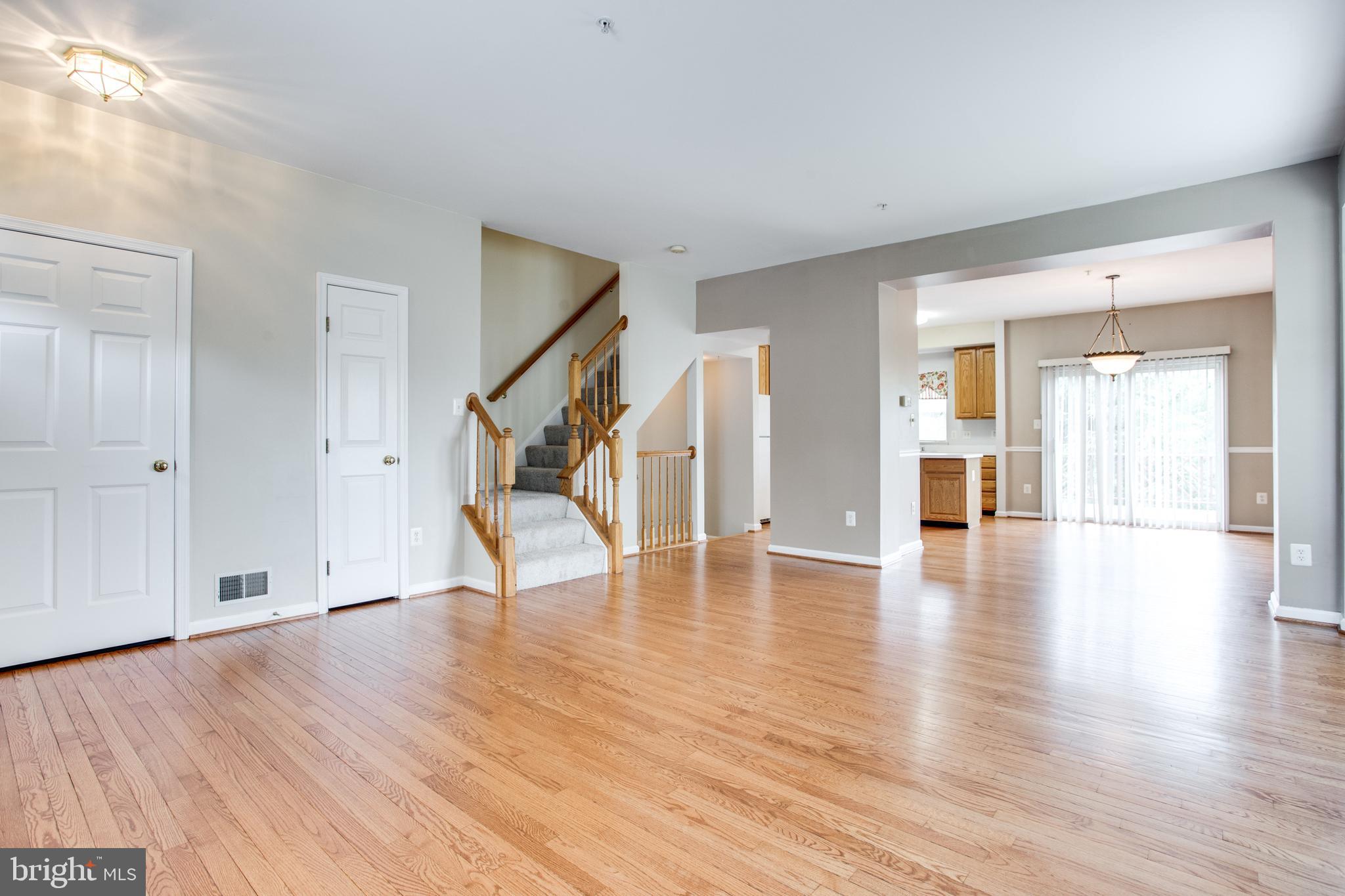 SPRING RIDGE - Residential