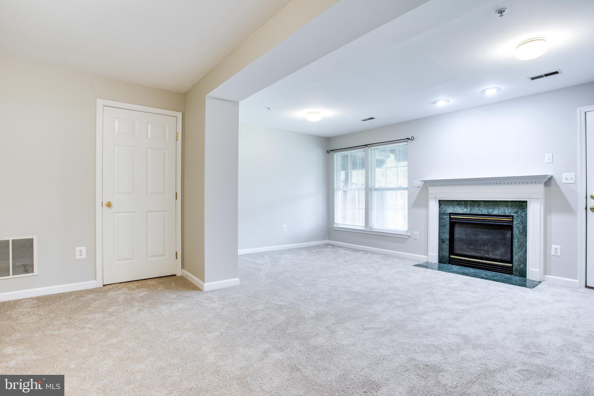 SPRING RIDGE - Residential