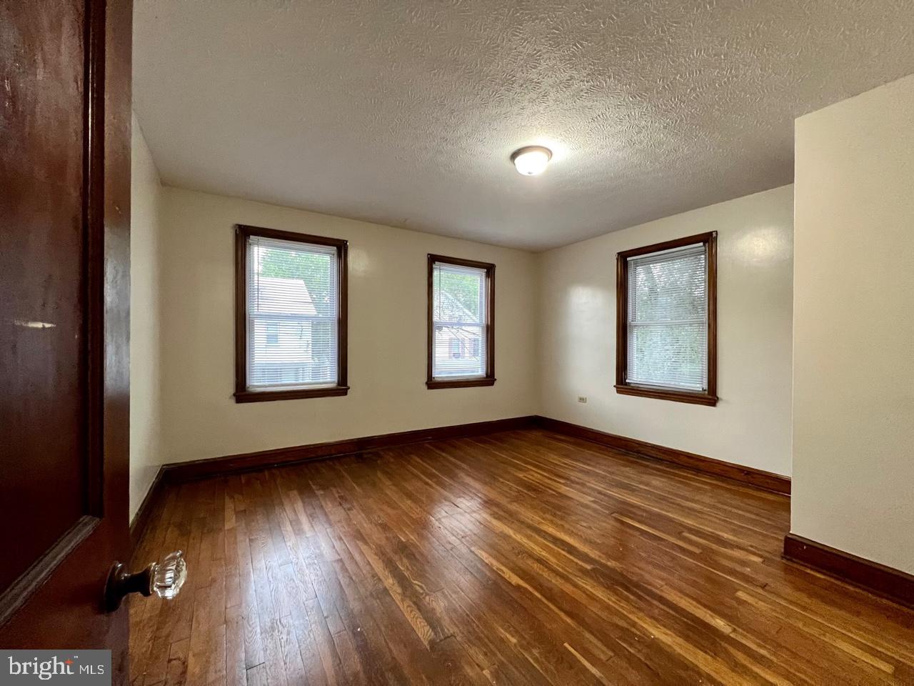 MARTINSBURG CITY - Residential Lease