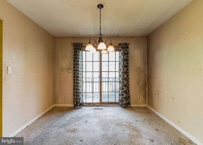 CALVERT TOWNE TOWNHOUSES - Residential