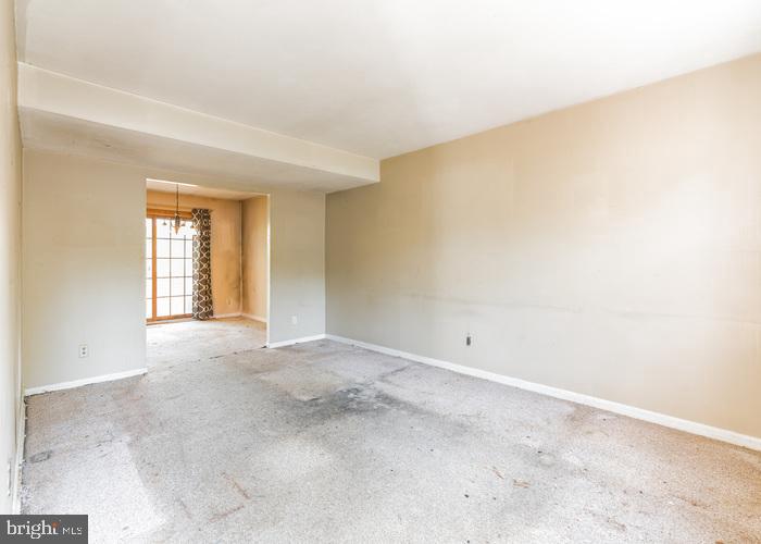 CALVERT TOWNE TOWNHOUSES - Residential