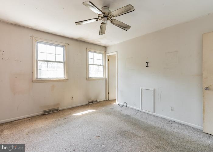 CALVERT TOWNE TOWNHOUSES - Residential