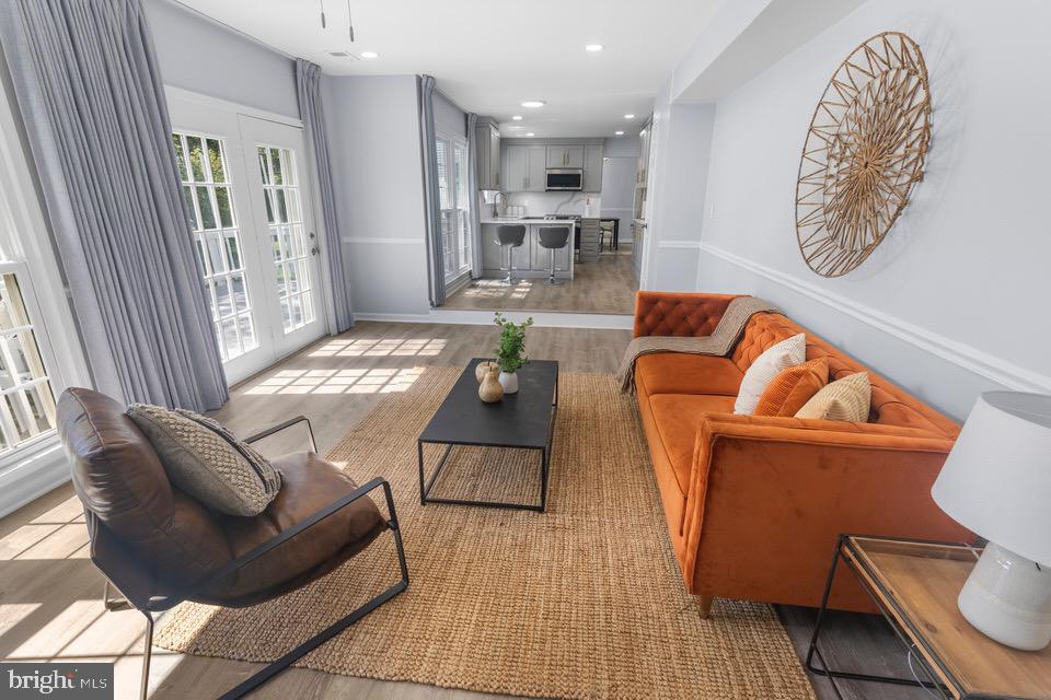 BORNEHAM WOOD - Residential