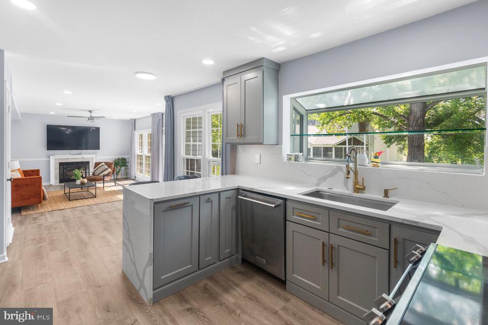 BORNEHAM WOOD - Residential