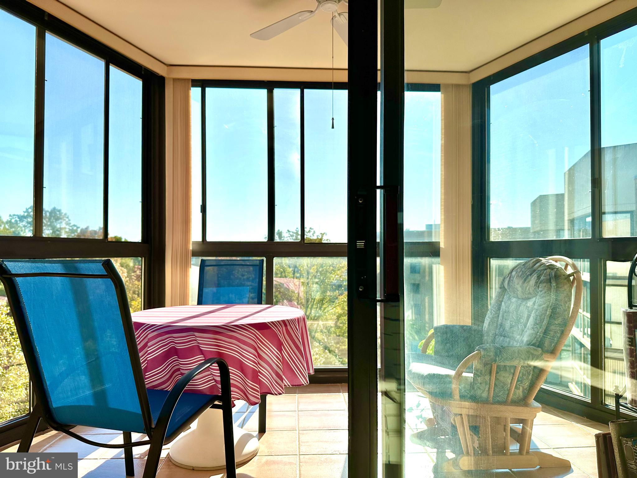 LEISURE WORLD - Residential