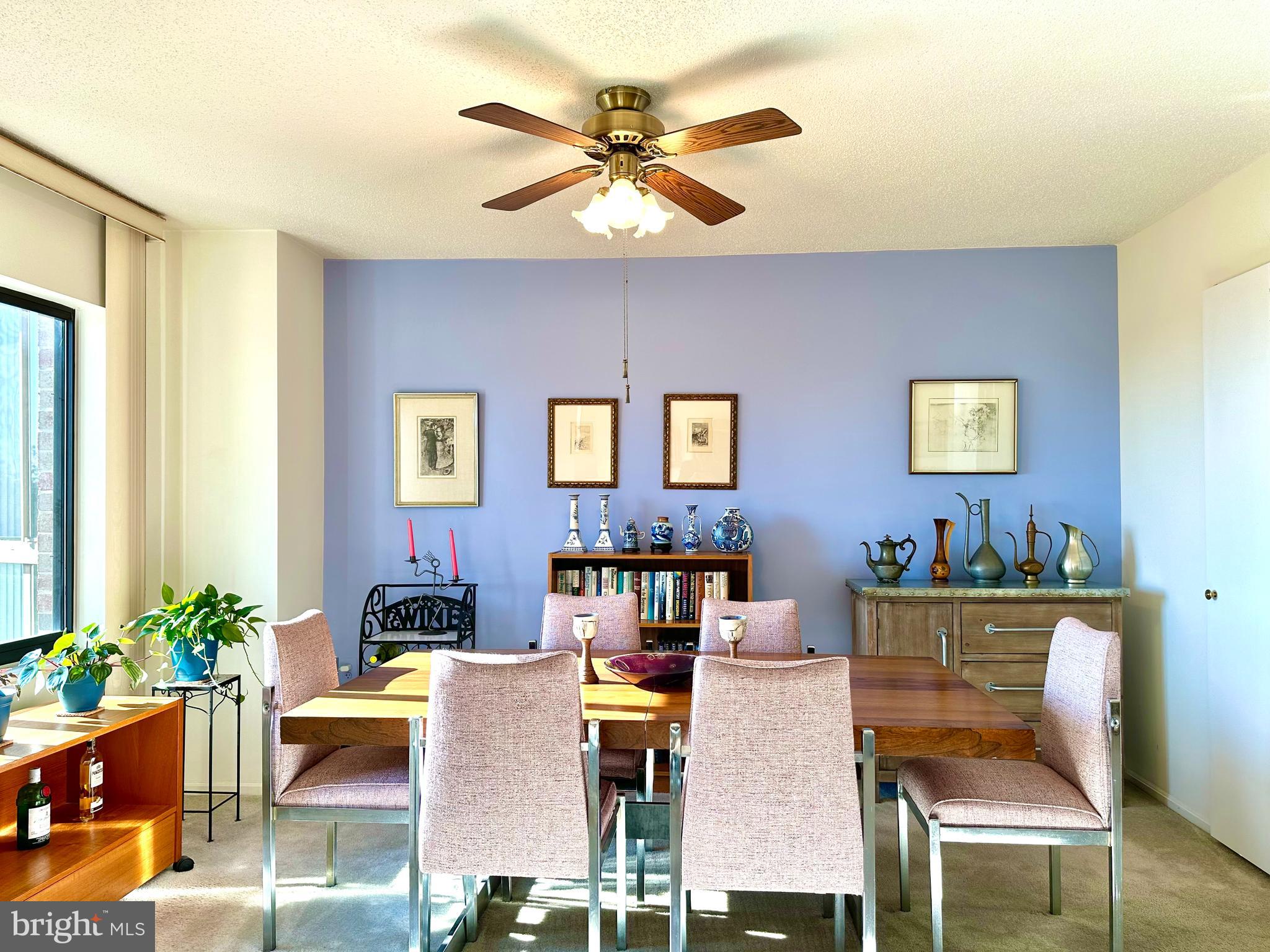 LEISURE WORLD - Residential