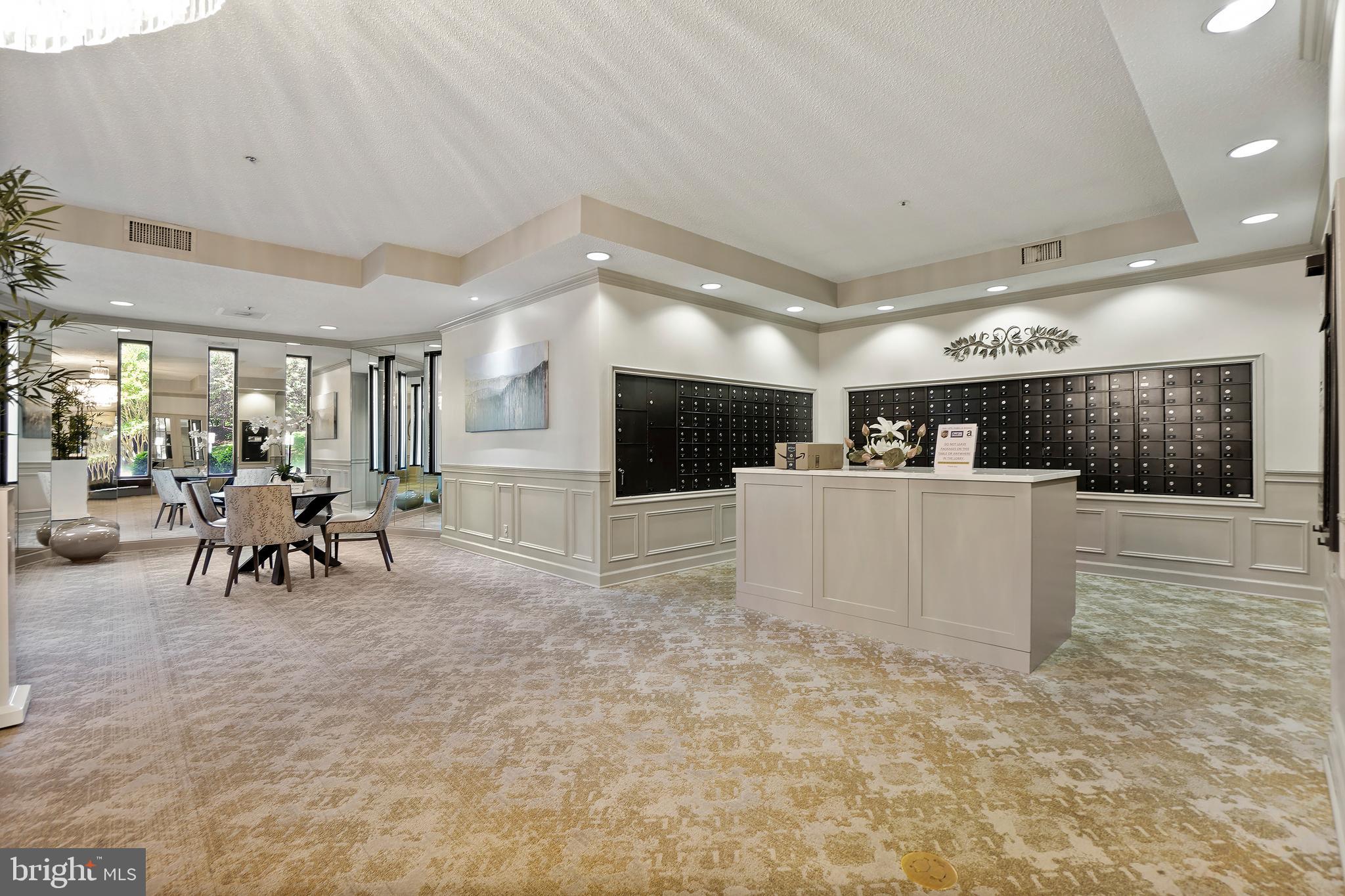 LEISURE WORLD - Residential