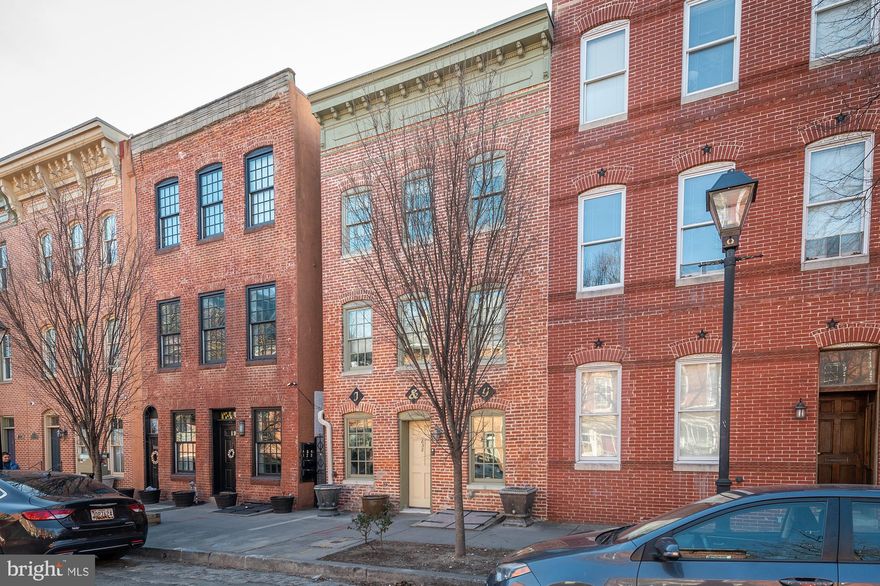 Fabulous Living in Fells Point!  Welcome to 838 S.  Bond St.   This well maintained apartment has an open floor plan, hardwoods throughout chef's kitchen.   Featuring a spacious primary bedroom with a private balcony, a shared courtyard and washer & dryer in unit.    Located in  Historic Fells Point; just seconds from the water, Harbor East and all city living has to offer!
AVAILABLE  MAY 15TH   Pets Case by Case    Good Credit and income required