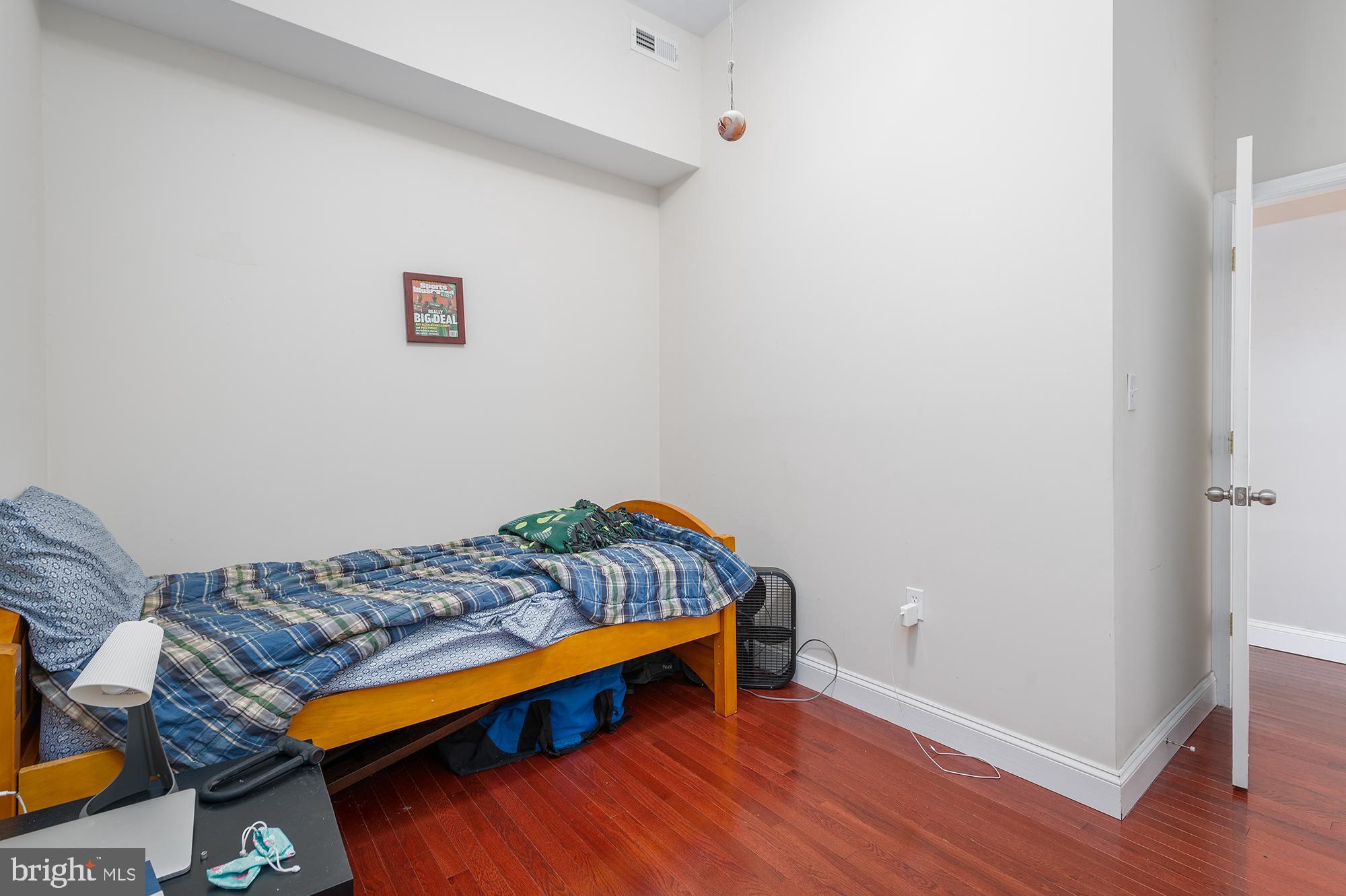 FELLS POINT HISTORIC DISTRICT - Residential Lease