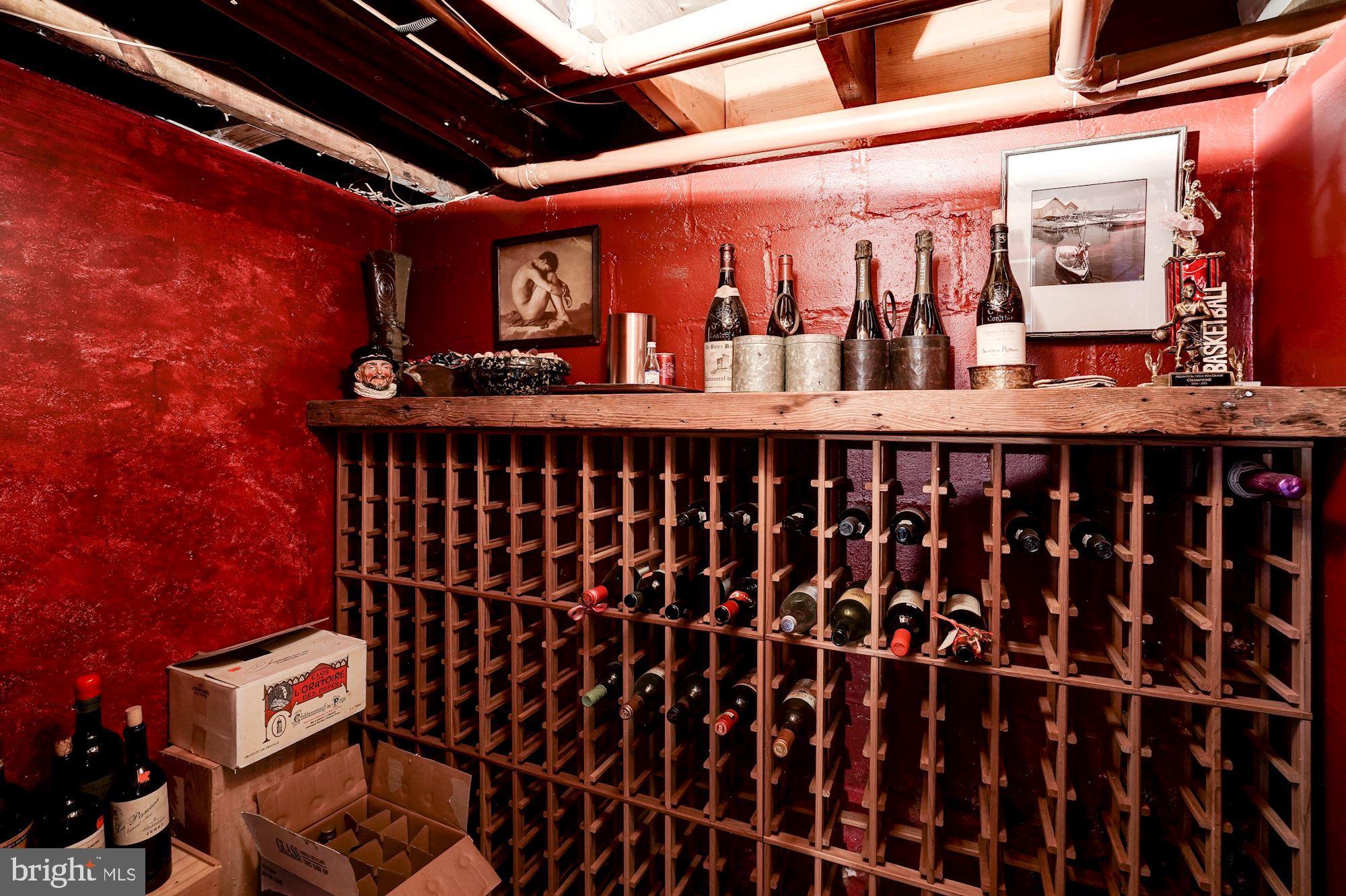 LYON VILLAGE - Residential