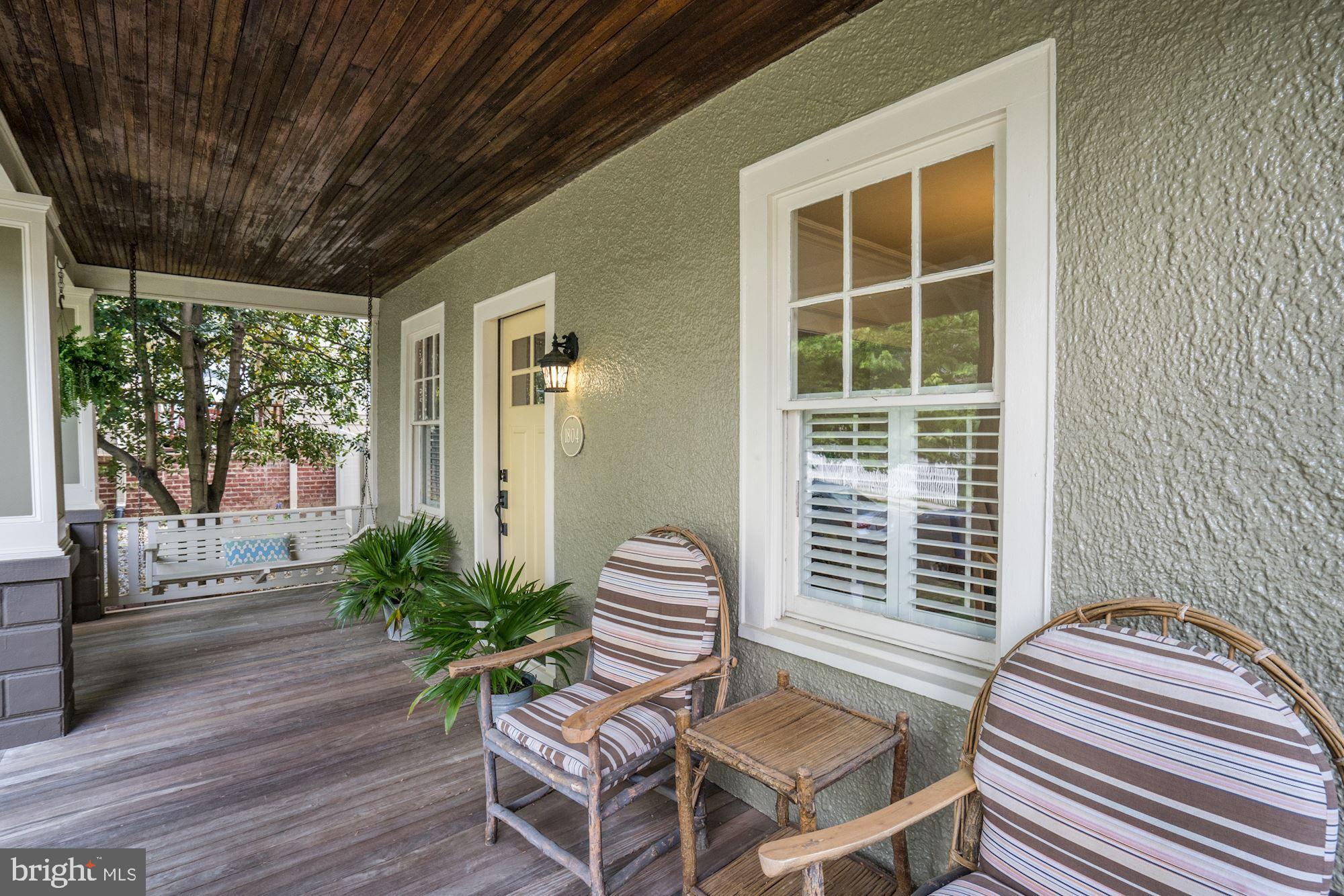 LYON VILLAGE - Residential