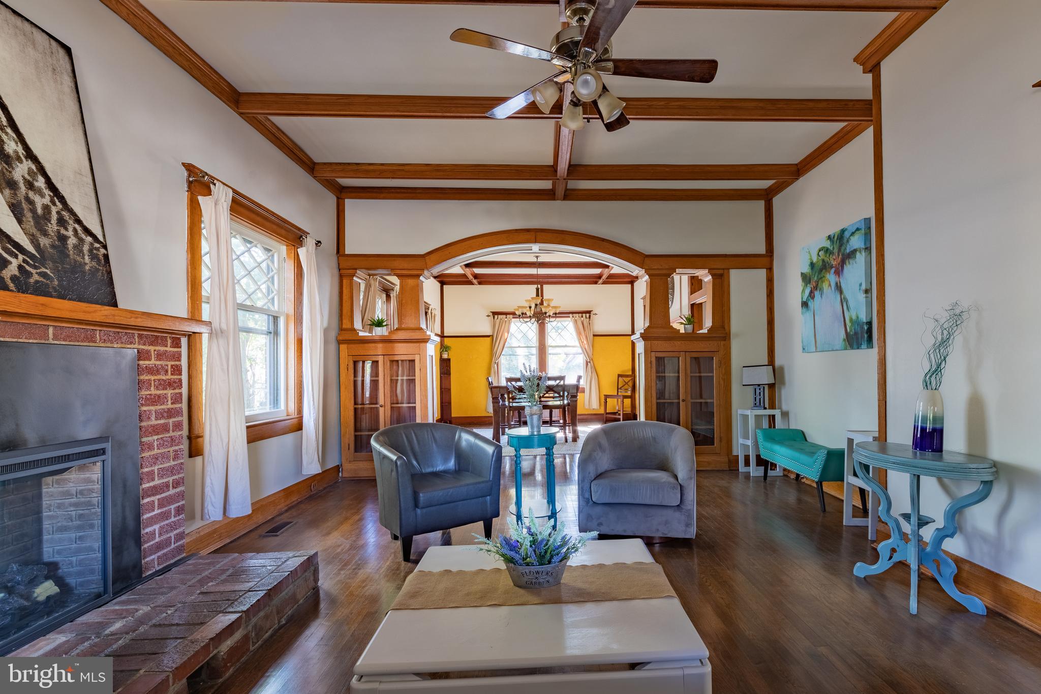 CAMDEN AVE. - Residential