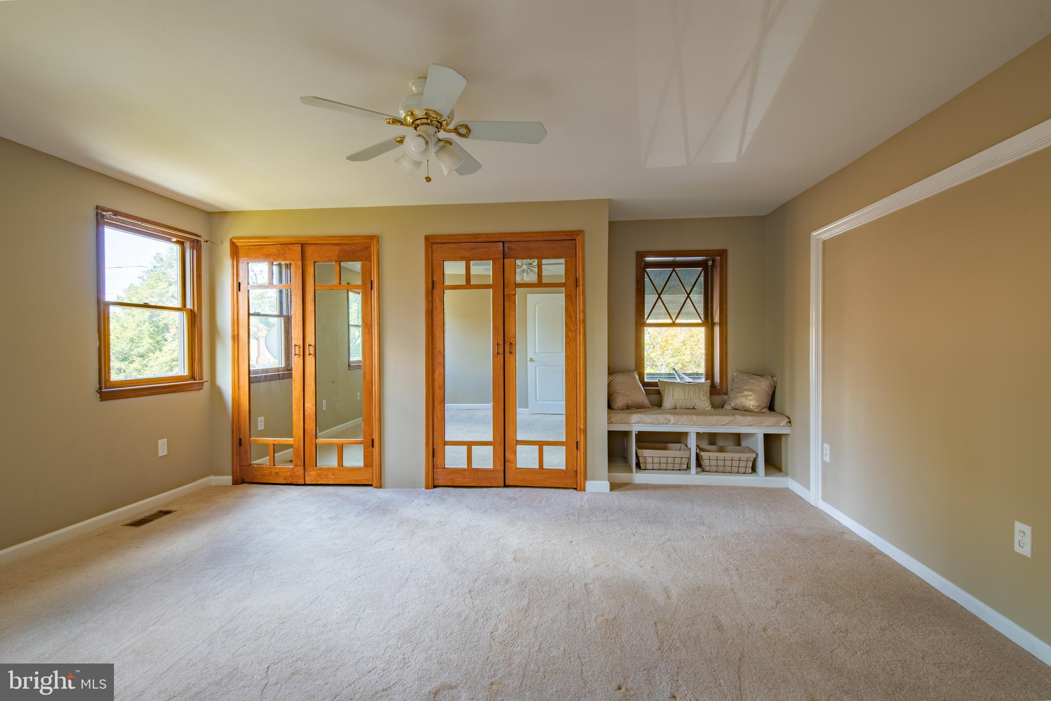 CAMDEN AVE. - Residential