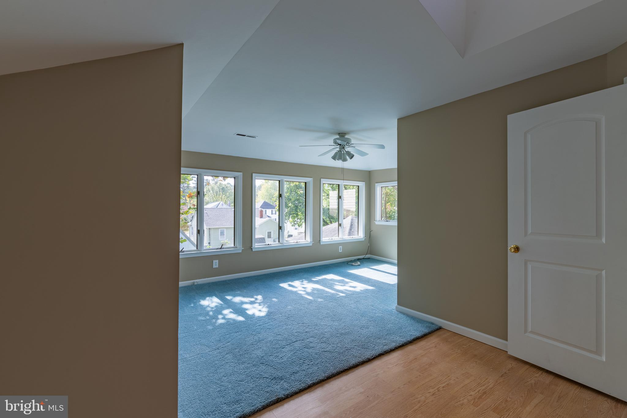 CAMDEN AVE. - Residential