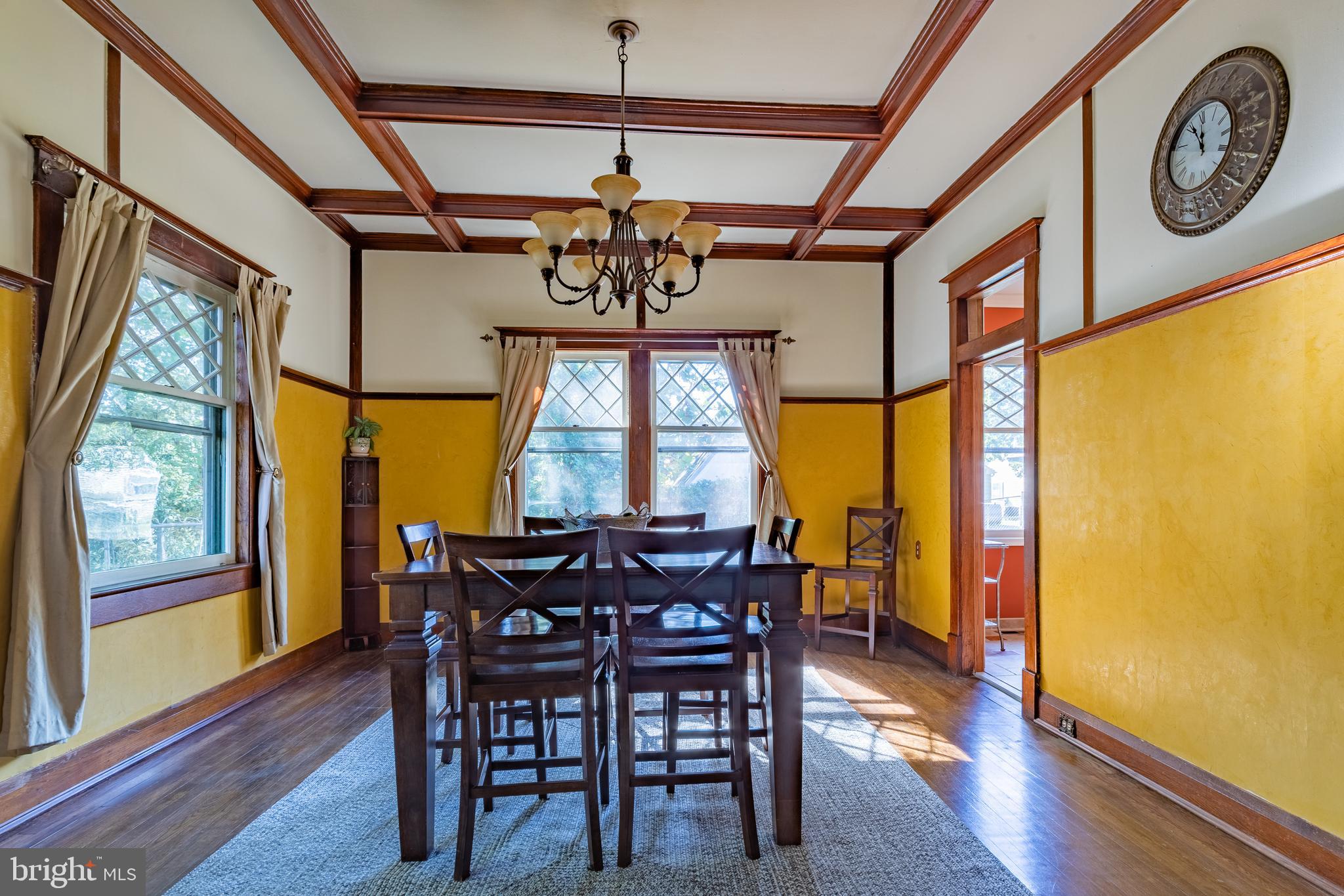 CAMDEN AVE. - Residential