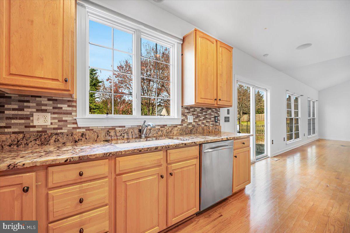 FOXFIELD AT MIDDLETOWN - Residential