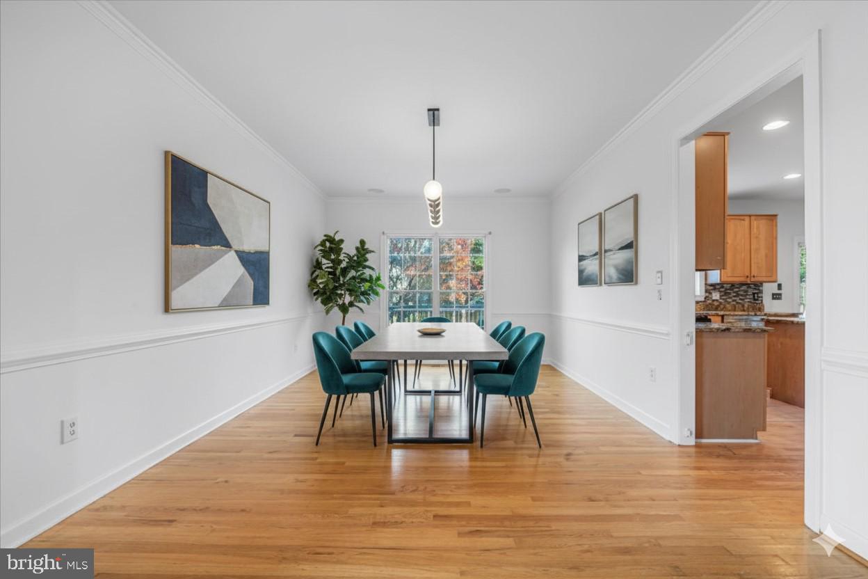 FOXFIELD AT MIDDLETOWN - Residential