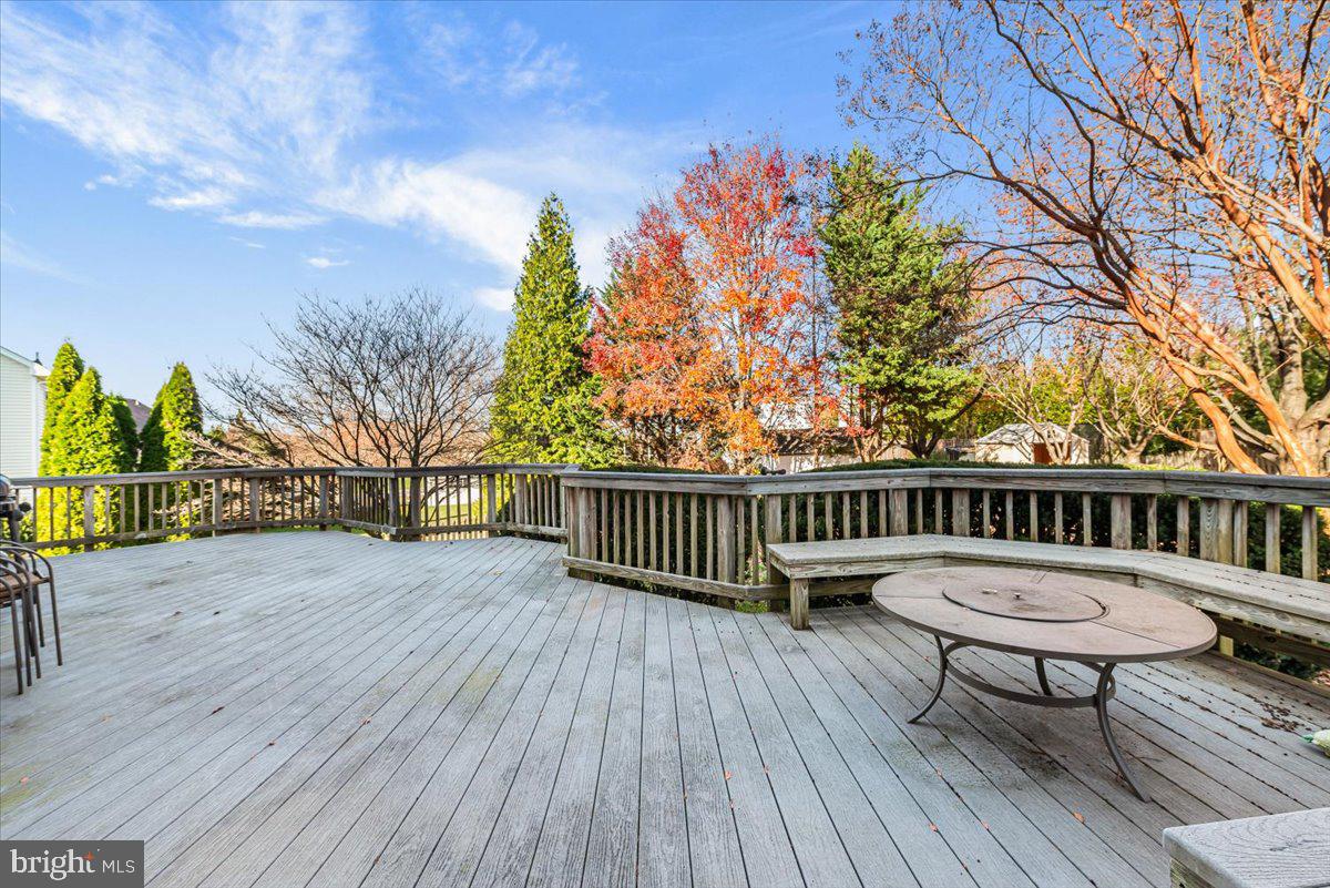 FOXFIELD AT MIDDLETOWN - Residential