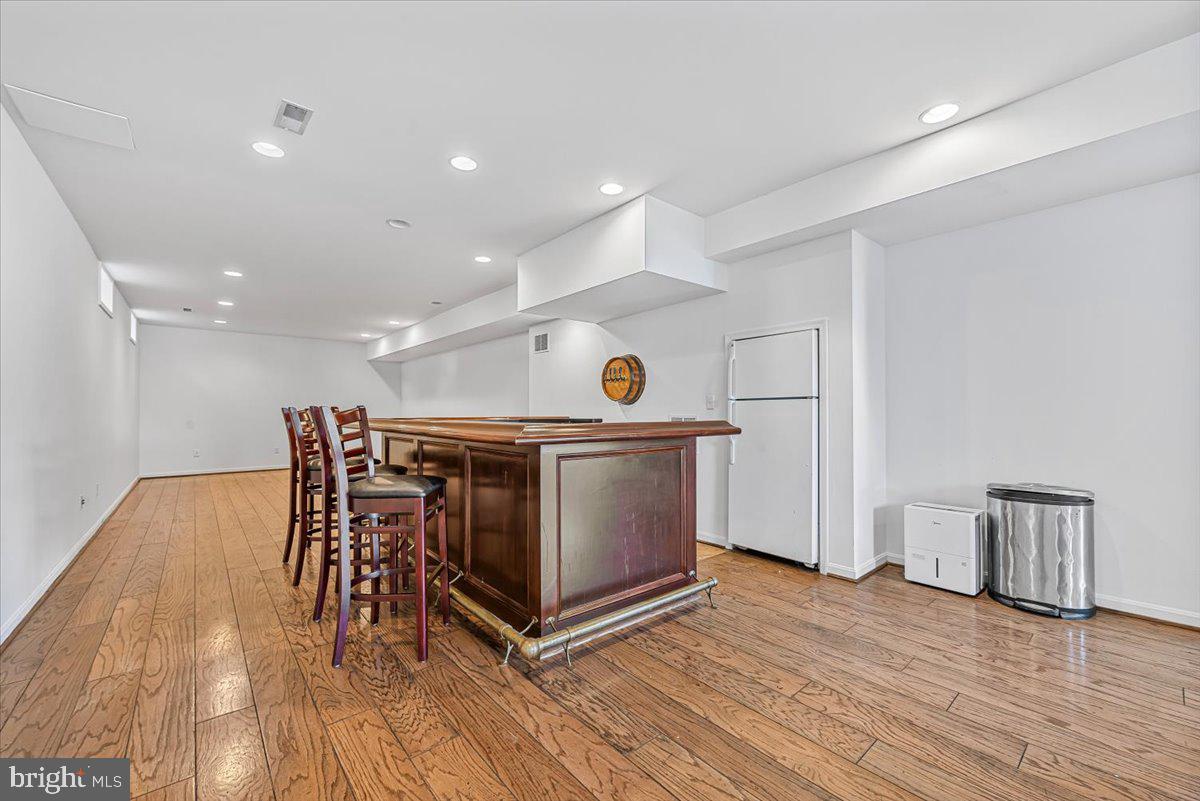 FOXFIELD AT MIDDLETOWN - Residential