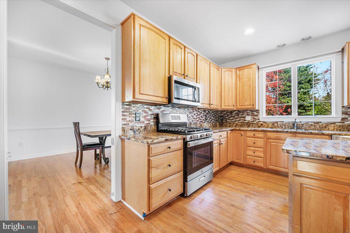 FOXFIELD AT MIDDLETOWN - Residential