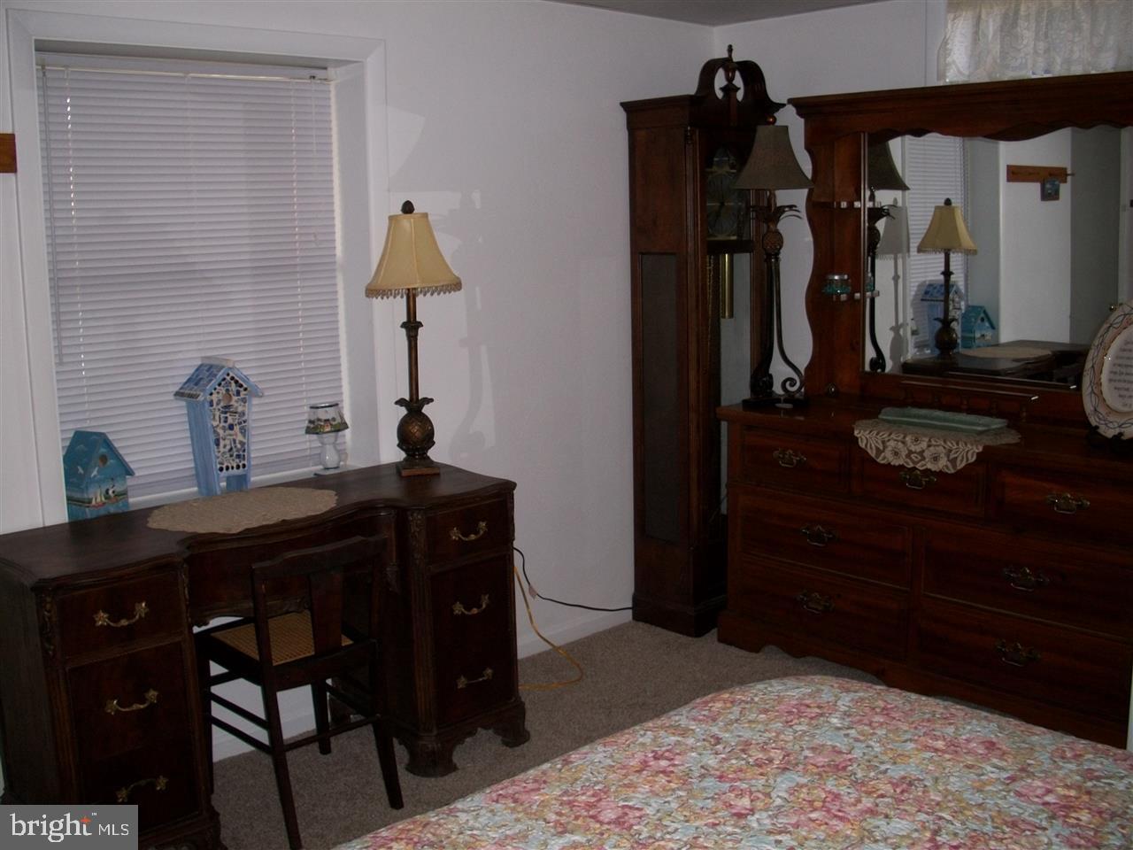 LAKE HERITAGE - Residential