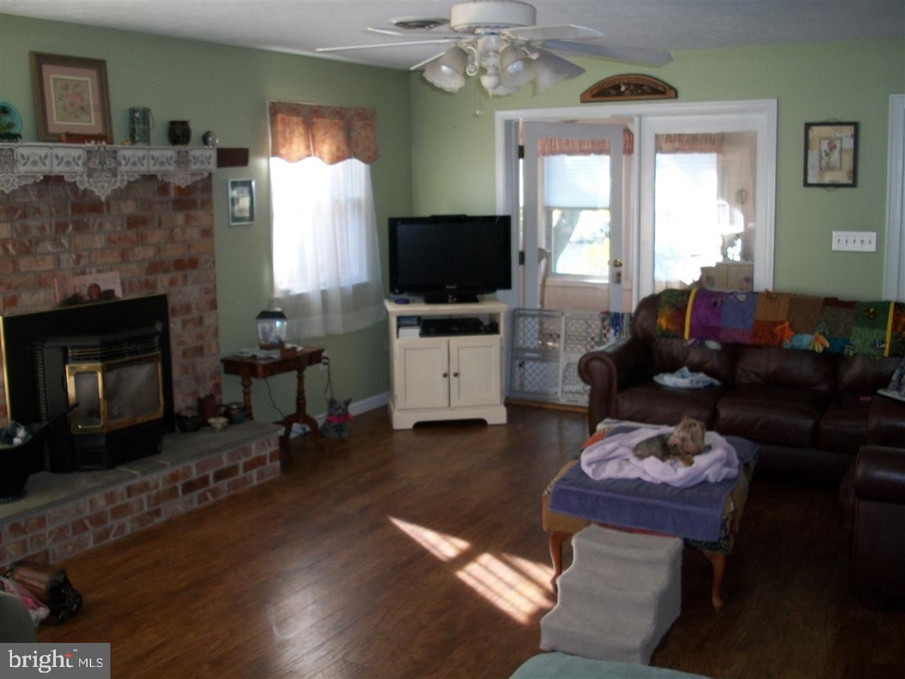 LAKE HERITAGE - Residential