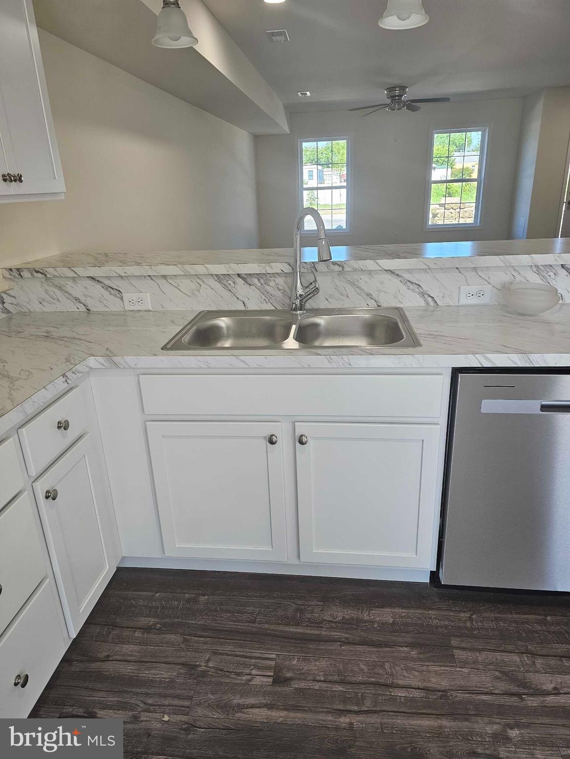 239 ROJAN ROAD 113