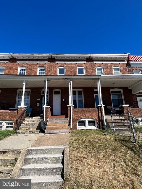 Photo of 211 S Hilton Street, BALTIMORE, MD 21229 (MLS # MDBA2160846)
