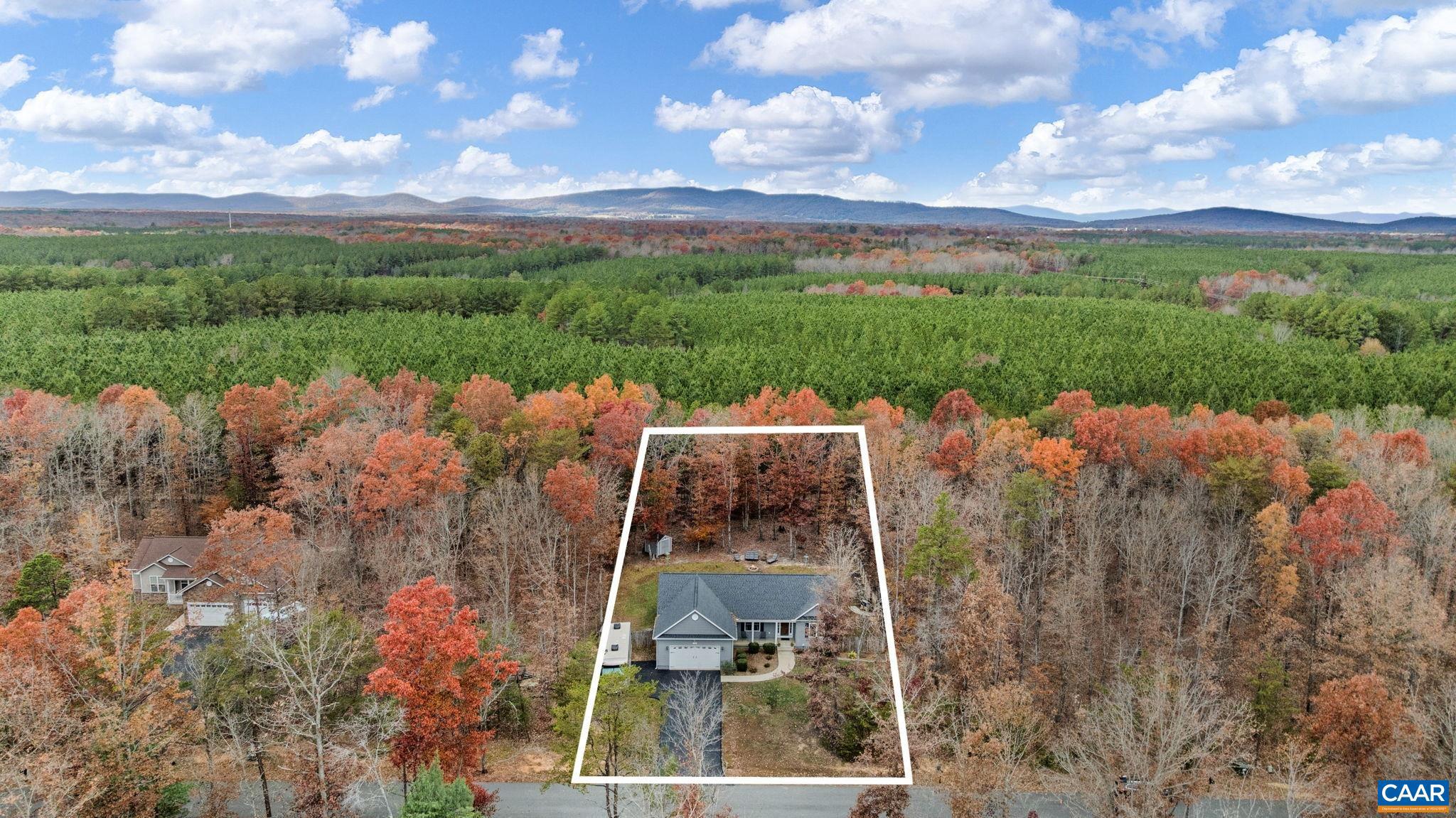 SHENANDOAH CROSSING - Residential