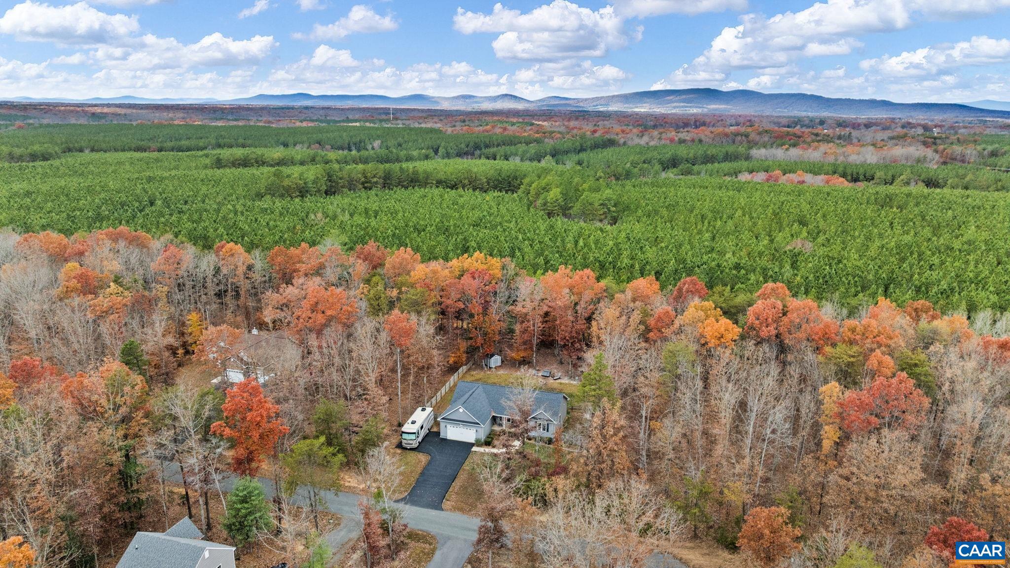 SHENANDOAH CROSSING - Residential