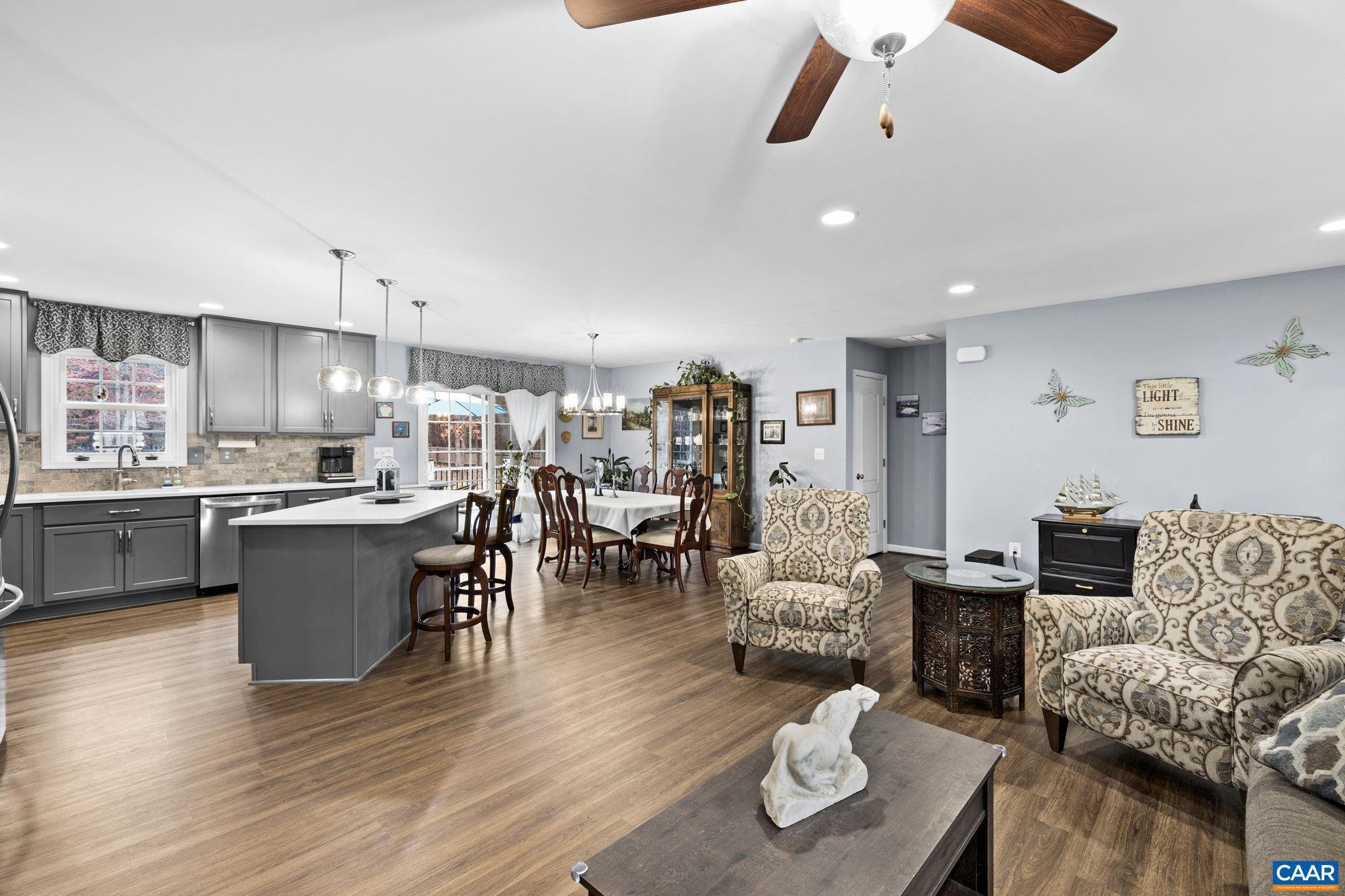 SHENANDOAH CROSSING - Residential