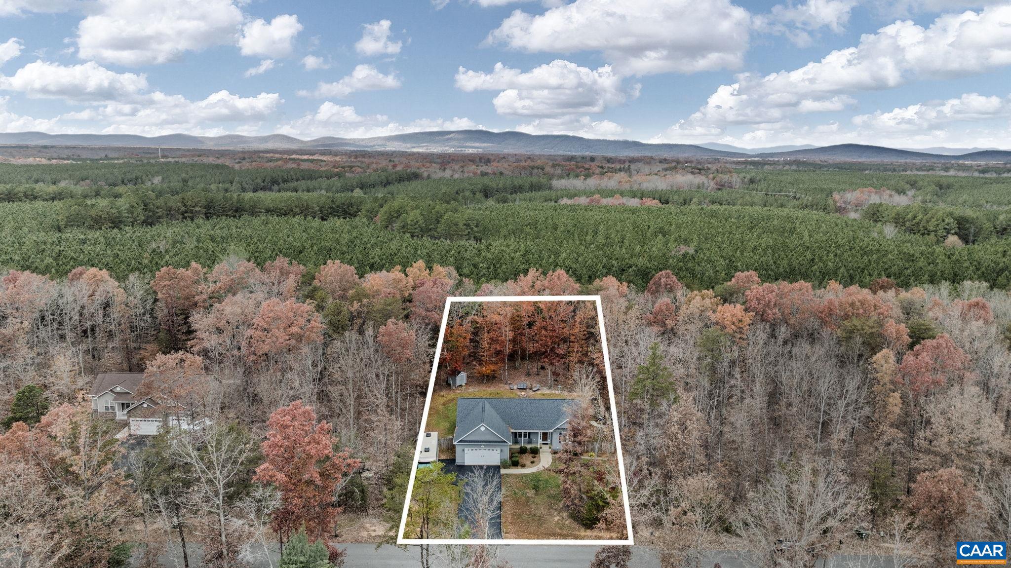 SHENANDOAH CROSSING - Residential