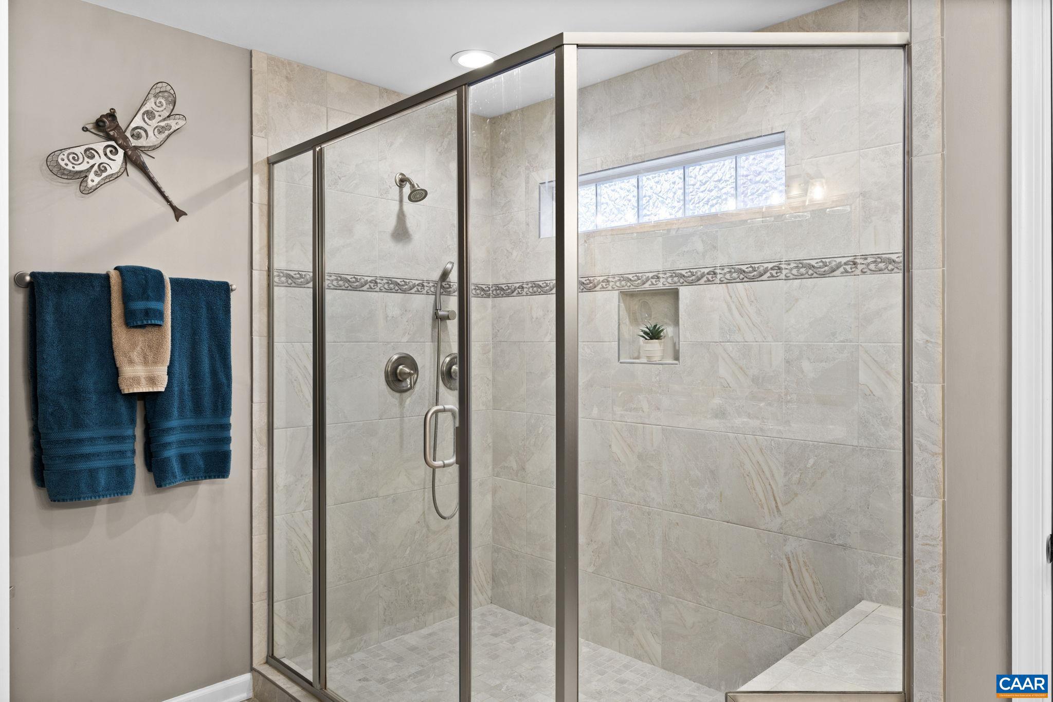 SHENANDOAH CROSSING - Residential