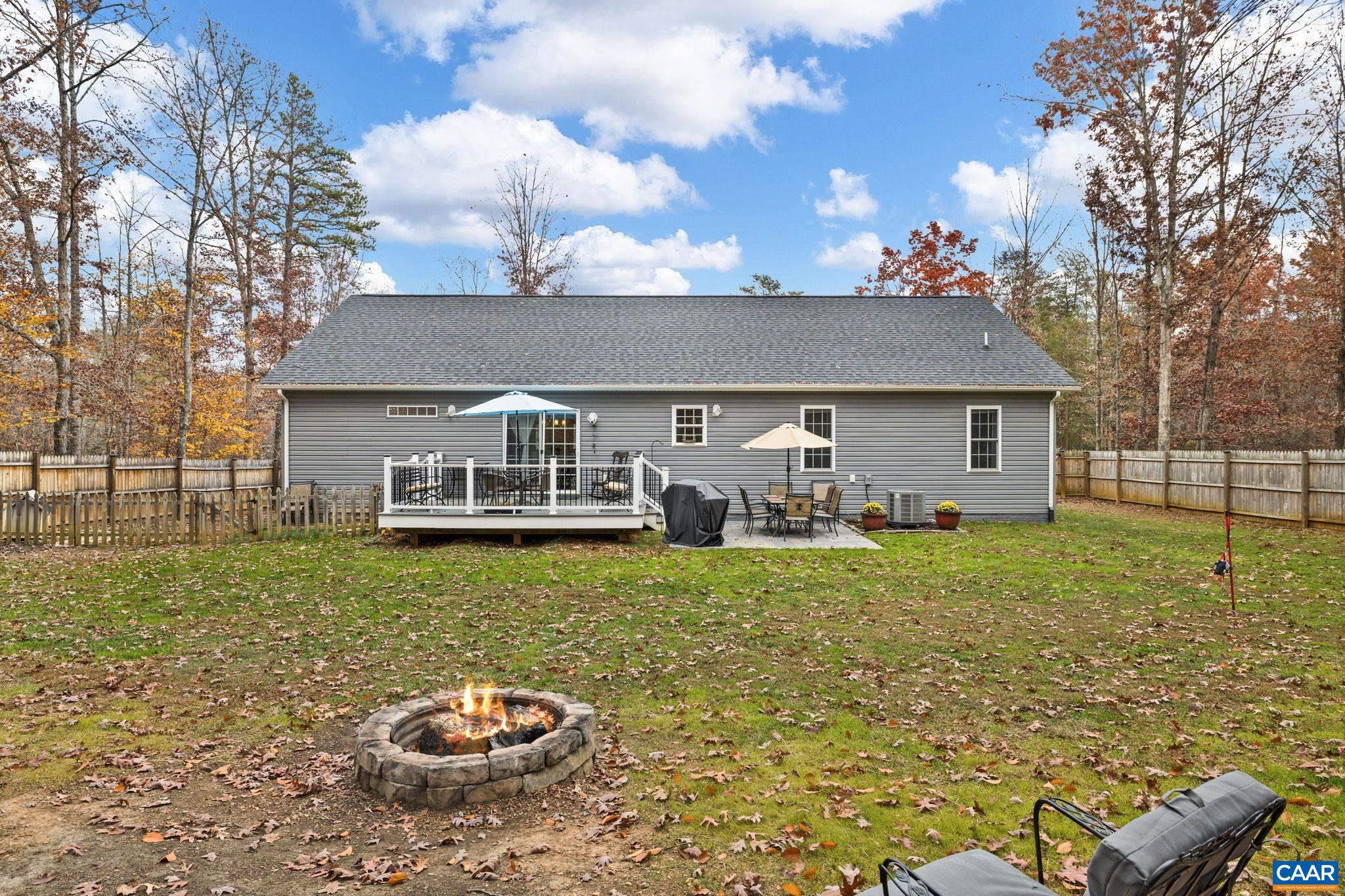 SHENANDOAH CROSSING - Residential