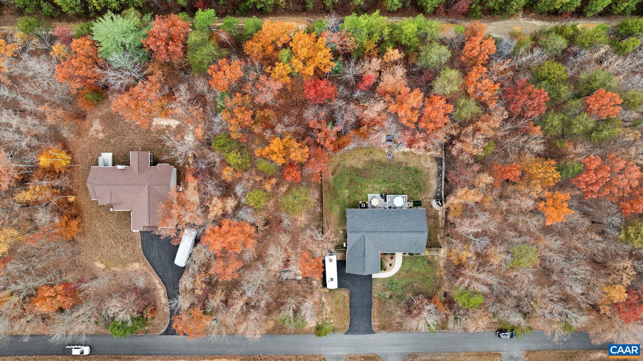 SHENANDOAH CROSSING - Residential