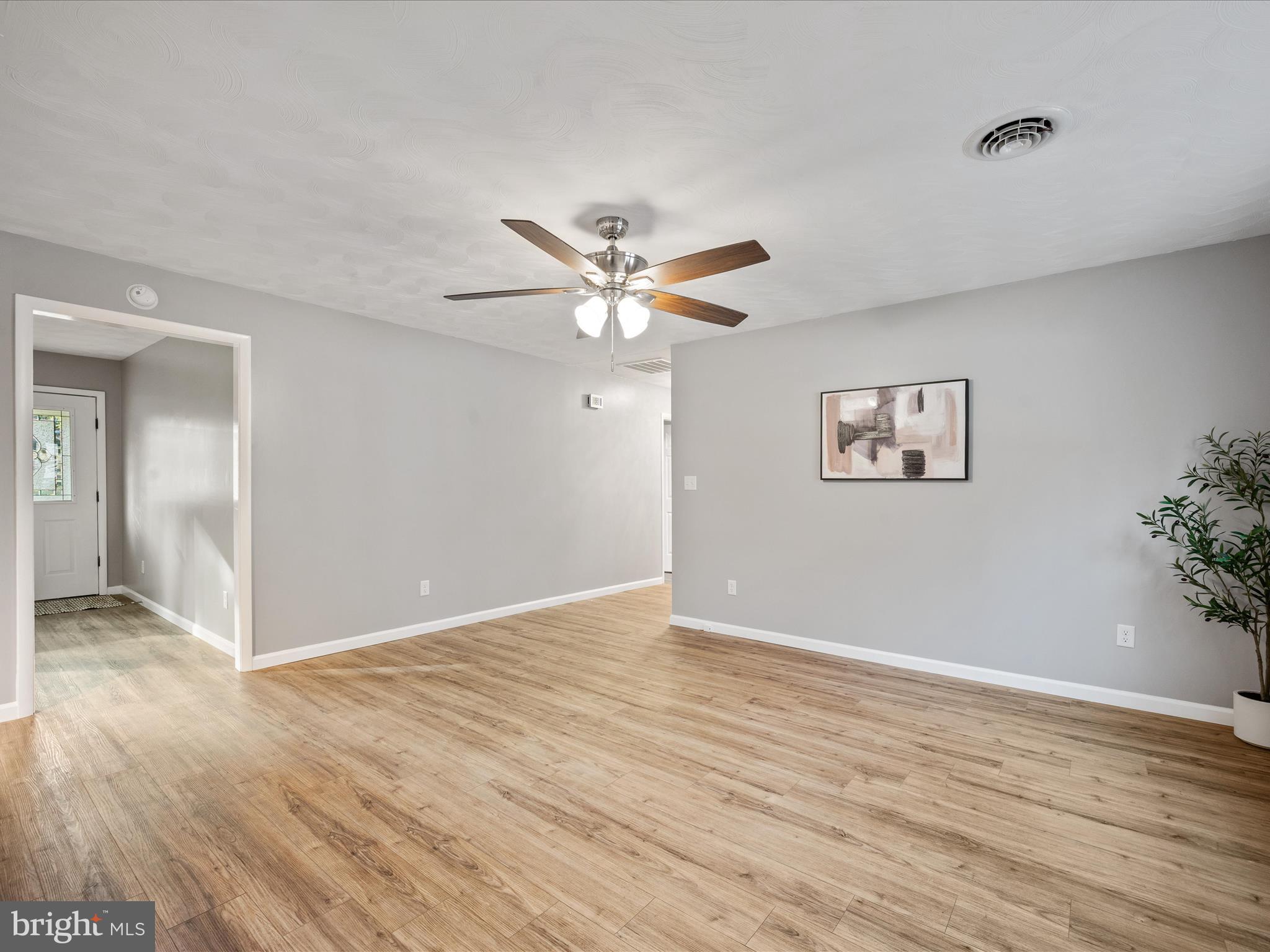 MECKLENBURG HEIGHTS - Residential