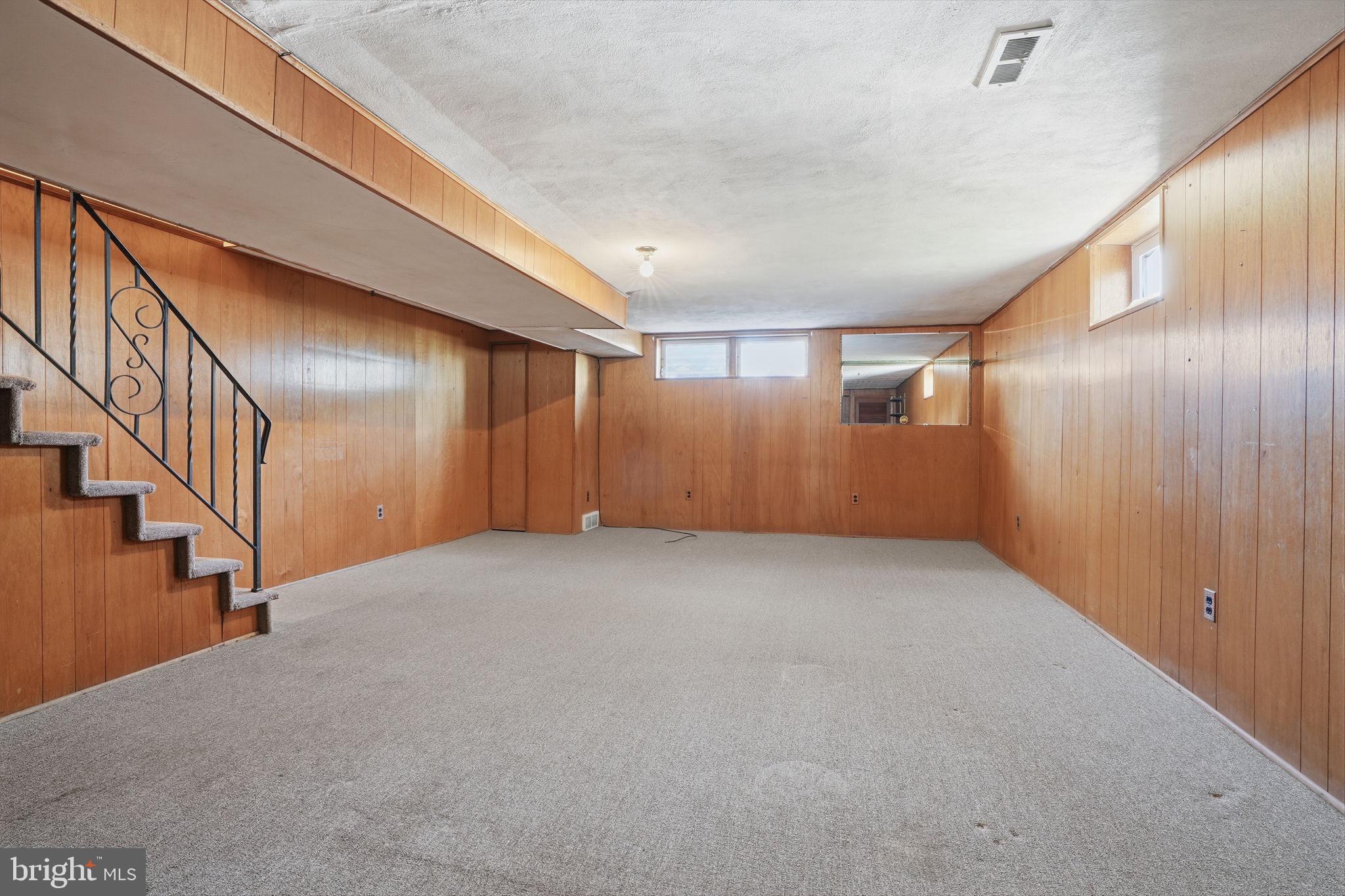 BUSTLETON - Residential