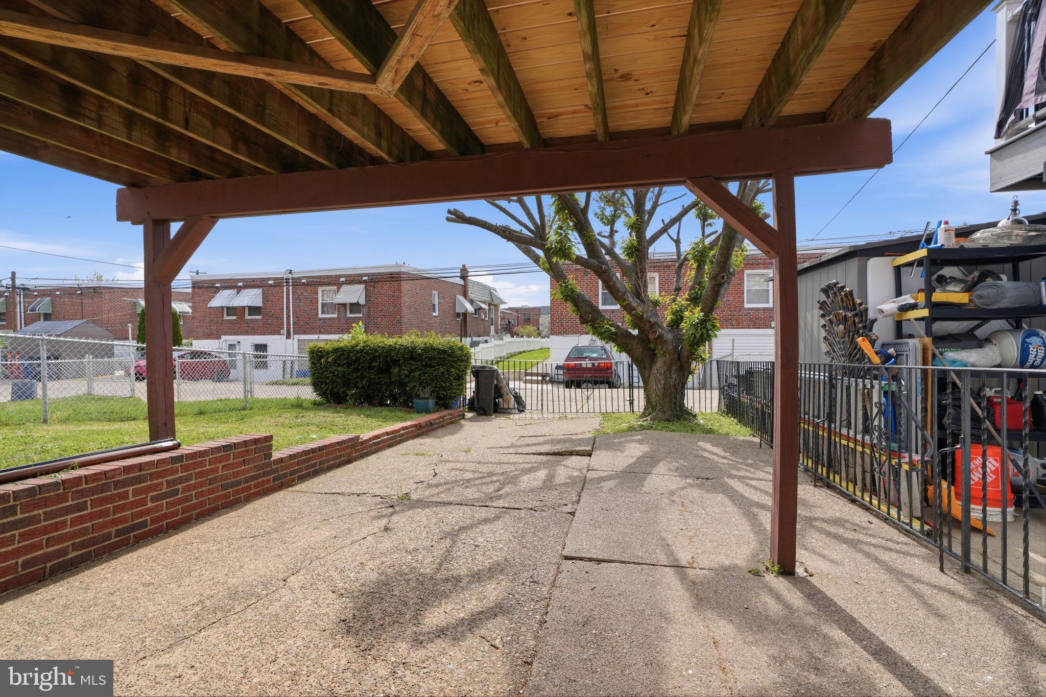 BUSTLETON - Residential