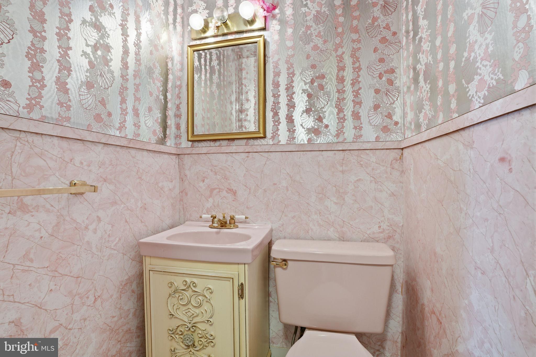 BUSTLETON - Residential