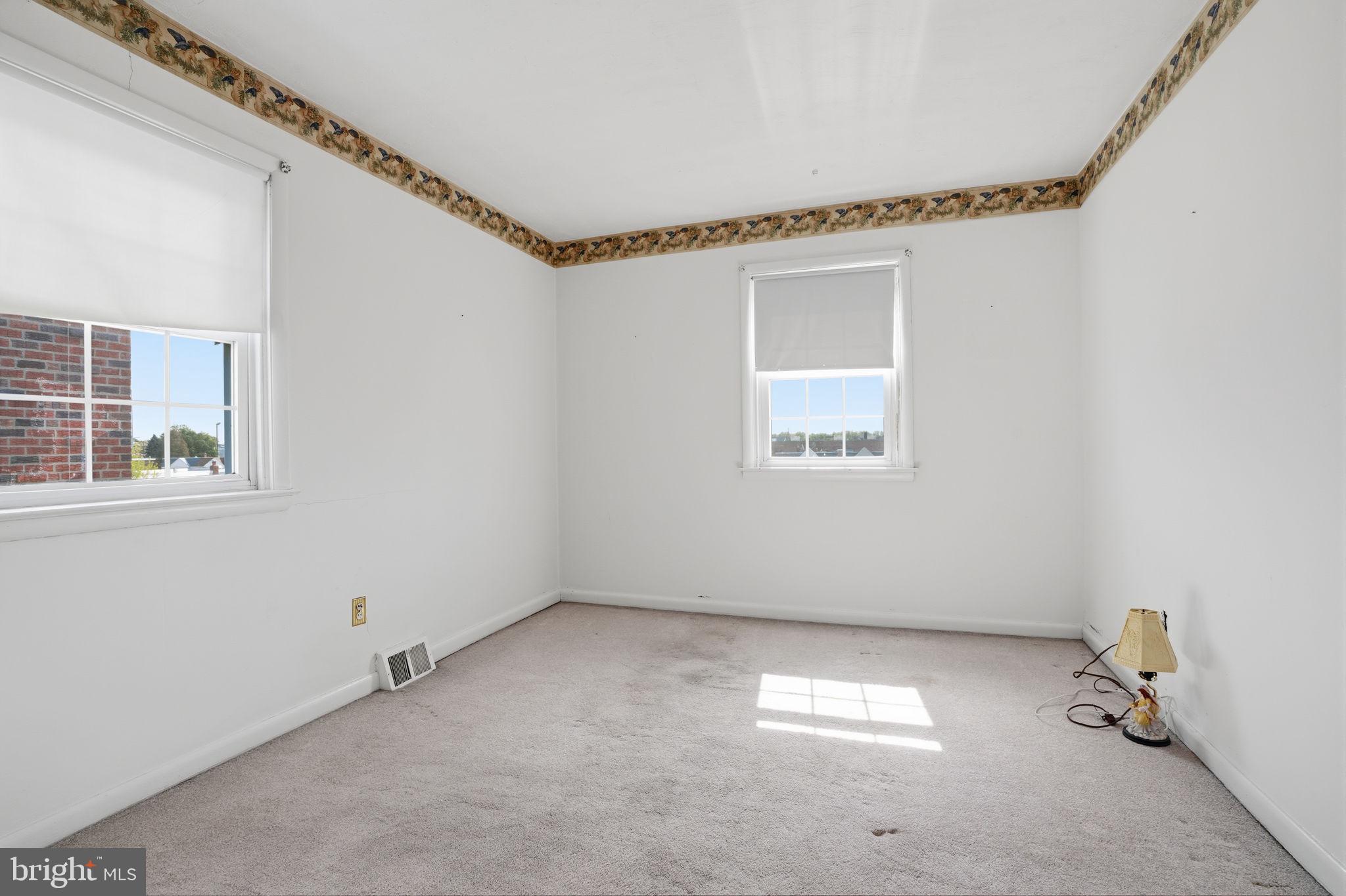 BUSTLETON - Residential