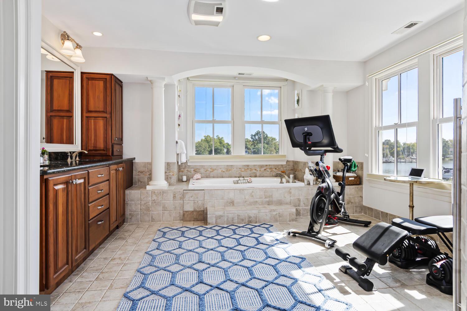 OXFORD - Residential