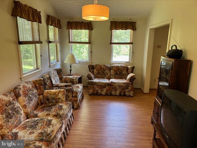 TROUT POND - Residential