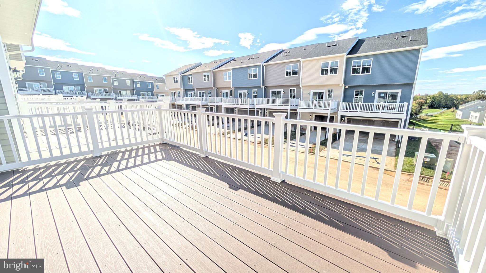 RED CLOVER MEADOWS - Residential Lease