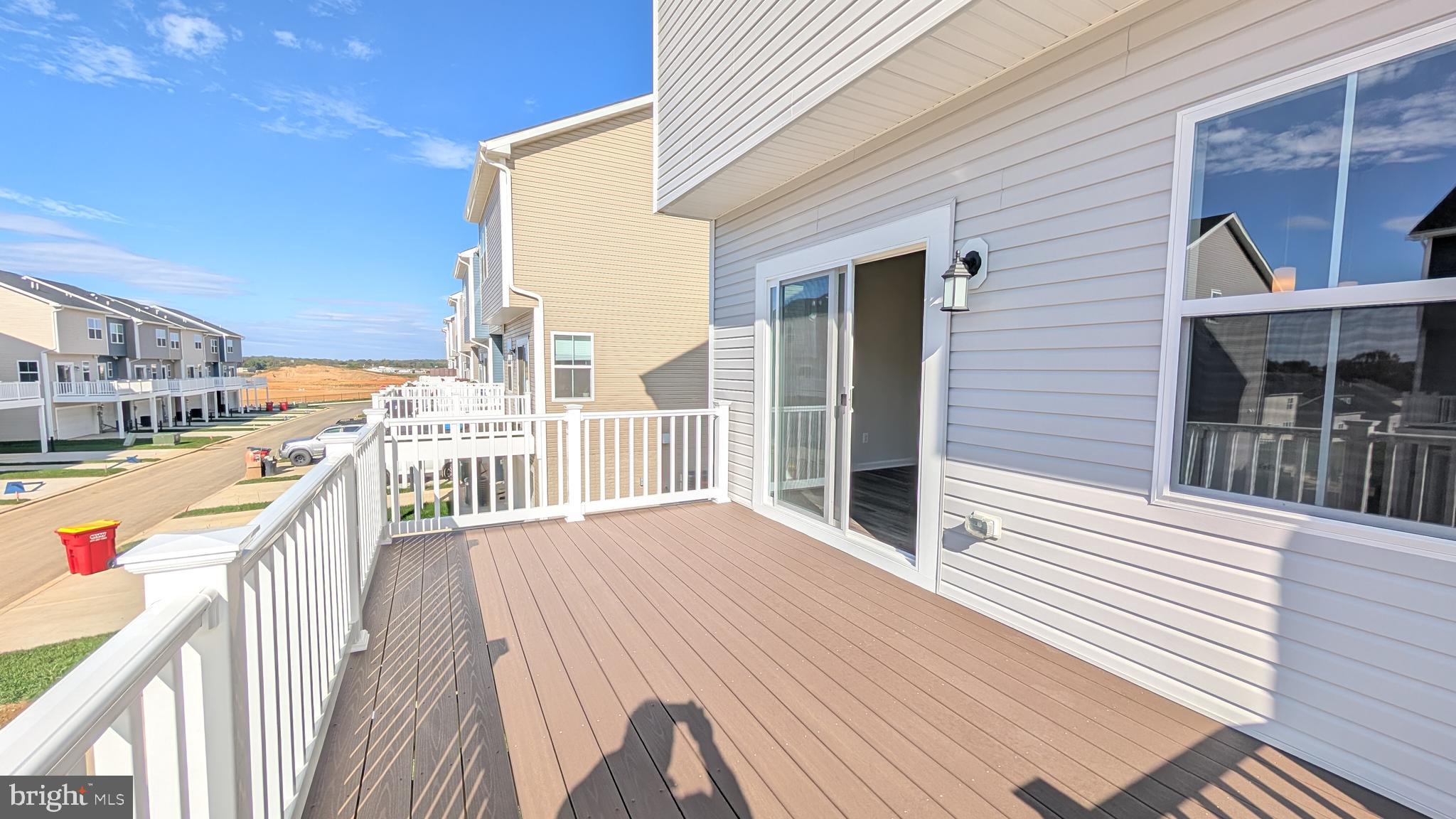 RED CLOVER MEADOWS - Residential Lease