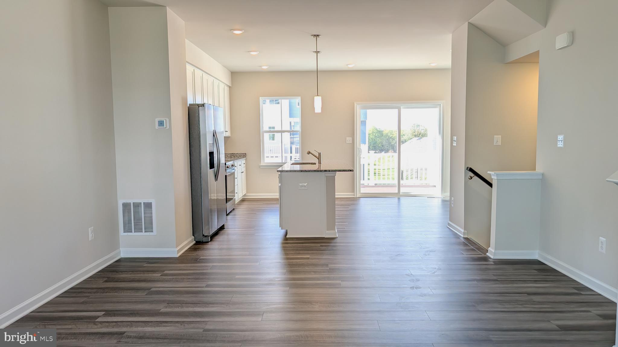 RED CLOVER MEADOWS - Residential Lease